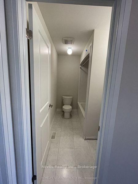 Photo 14 of 7397 Matteo Drive, Niagara Falls, Brown — HOMEH