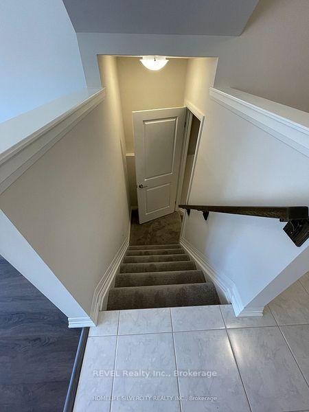 Photo 15 of 7397 Matteo Drive, Niagara Falls, Brown — HOMEH