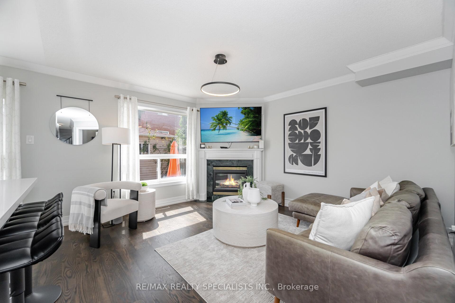 Photo 7 of 5196 Red Brush Drive, Mississauga, Hurontario — HOMEH