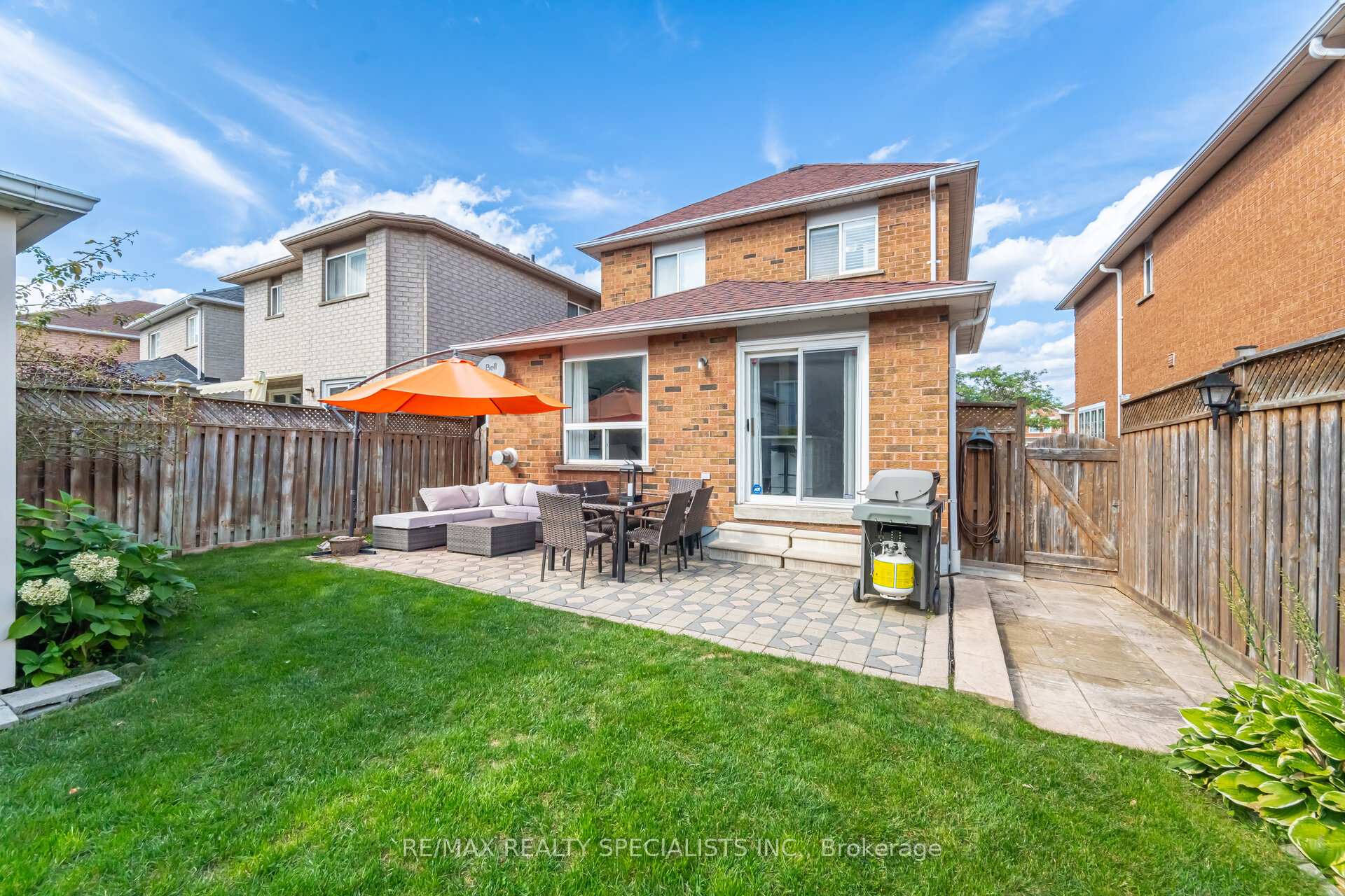 Photo 25 of 5196 Red Brush Drive, Mississauga, Hurontario — HOMEH