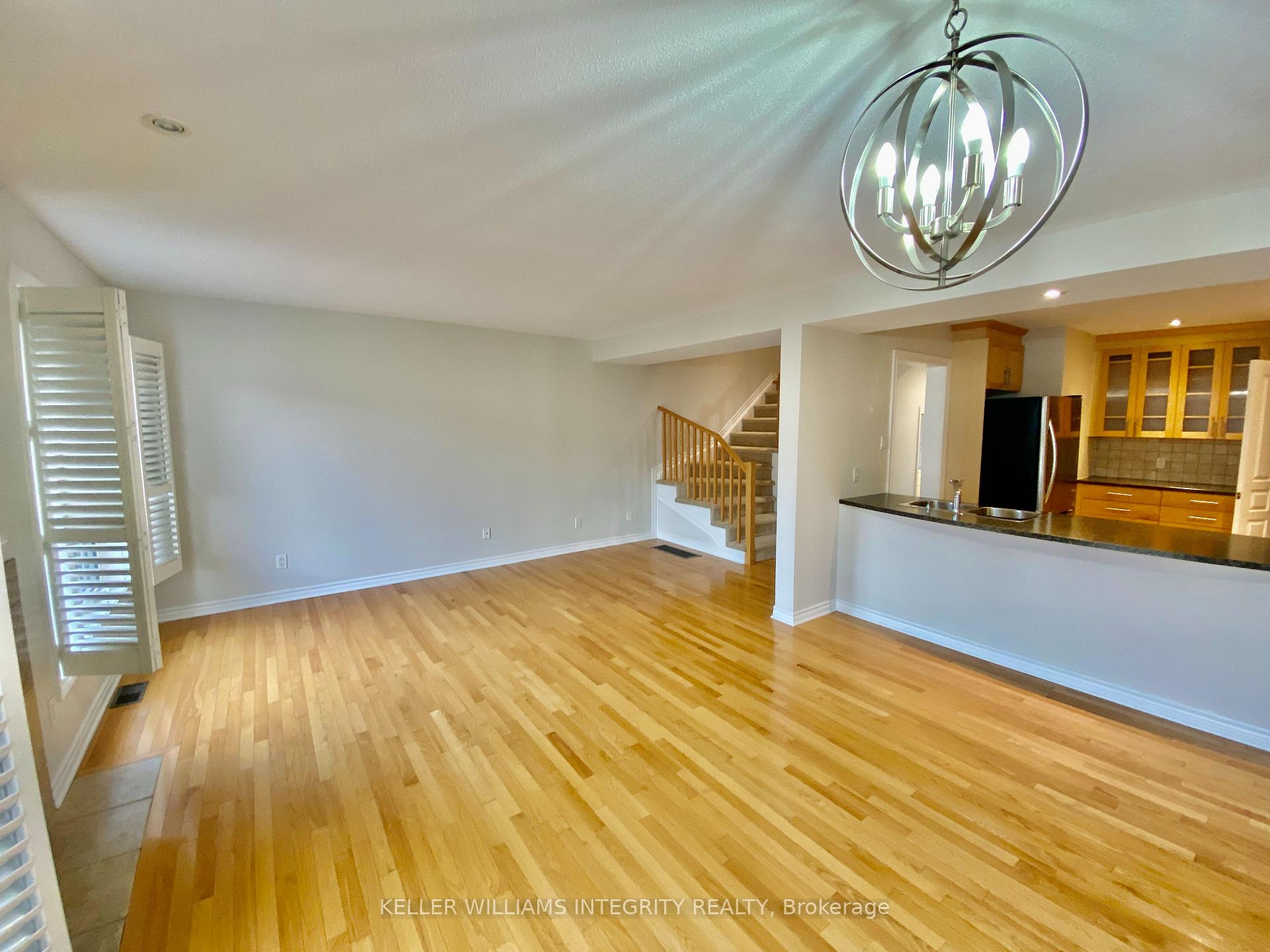 Photo 6 of 2053 Melette Crescent, Ottawa, Avalon East — HOMEH
