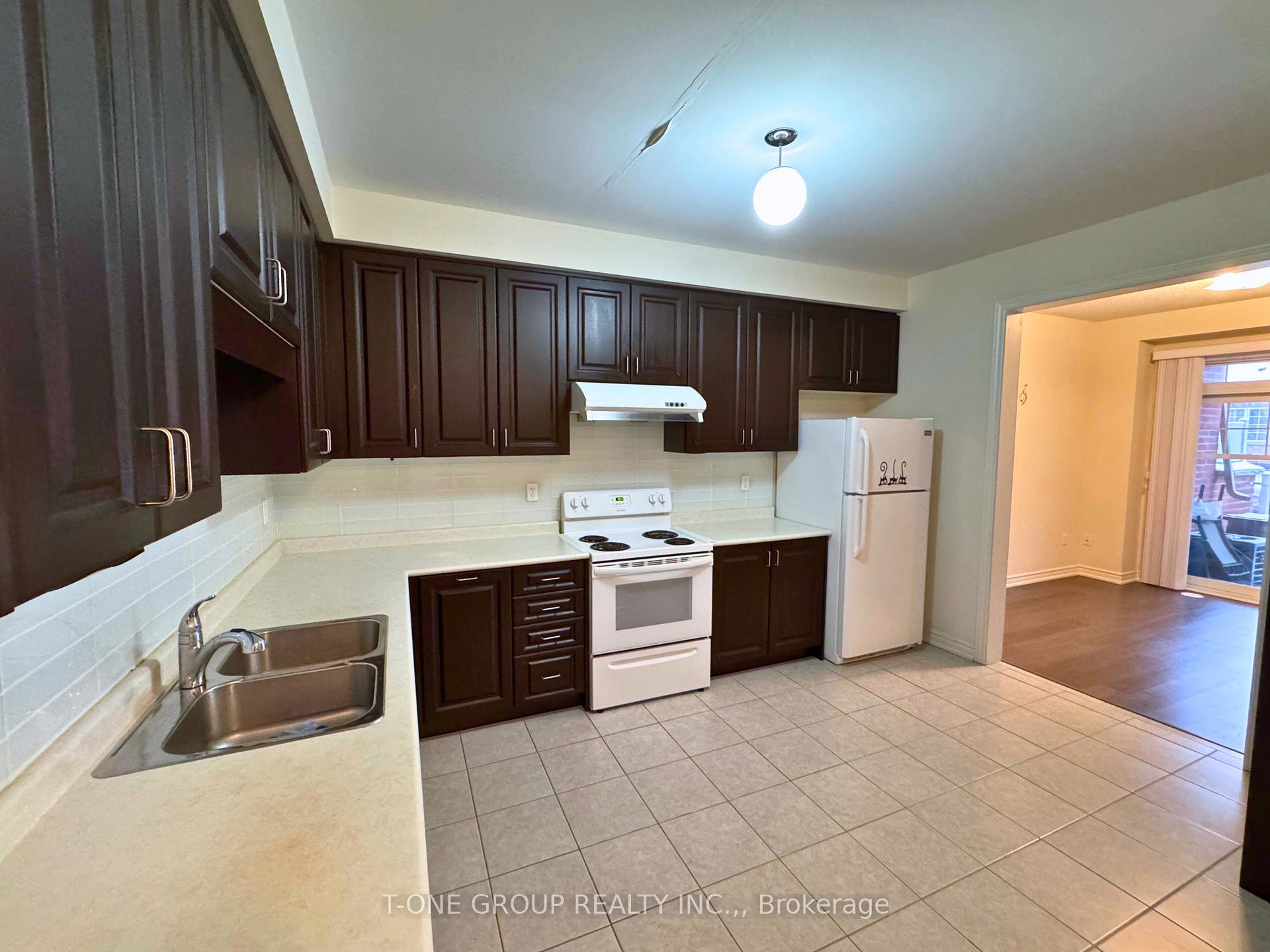 Photo 3 of 3 Fanny Grove Way, Markham, Greensborough — HOMEH