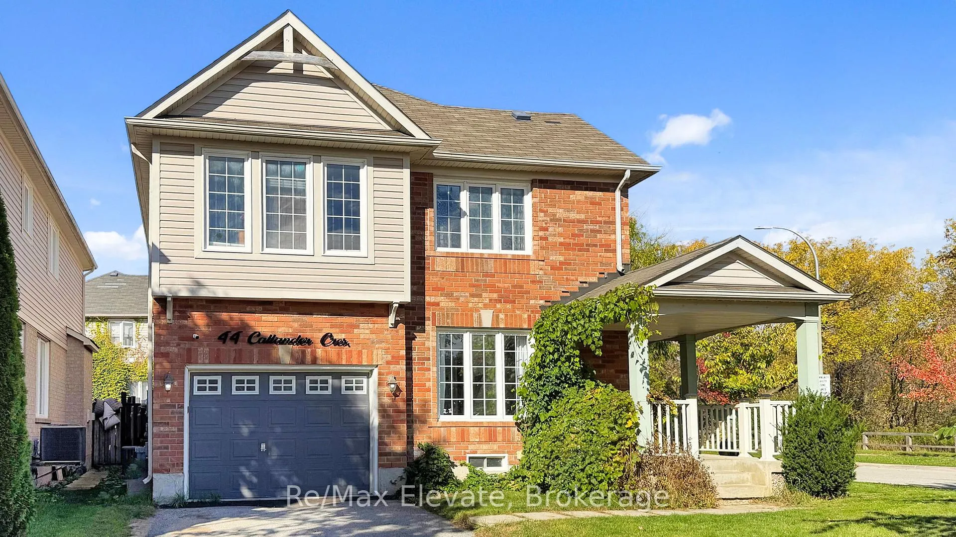 Photo 3 of 44 Callander Crescent, New Tecumseth, Alliston — HOMEH