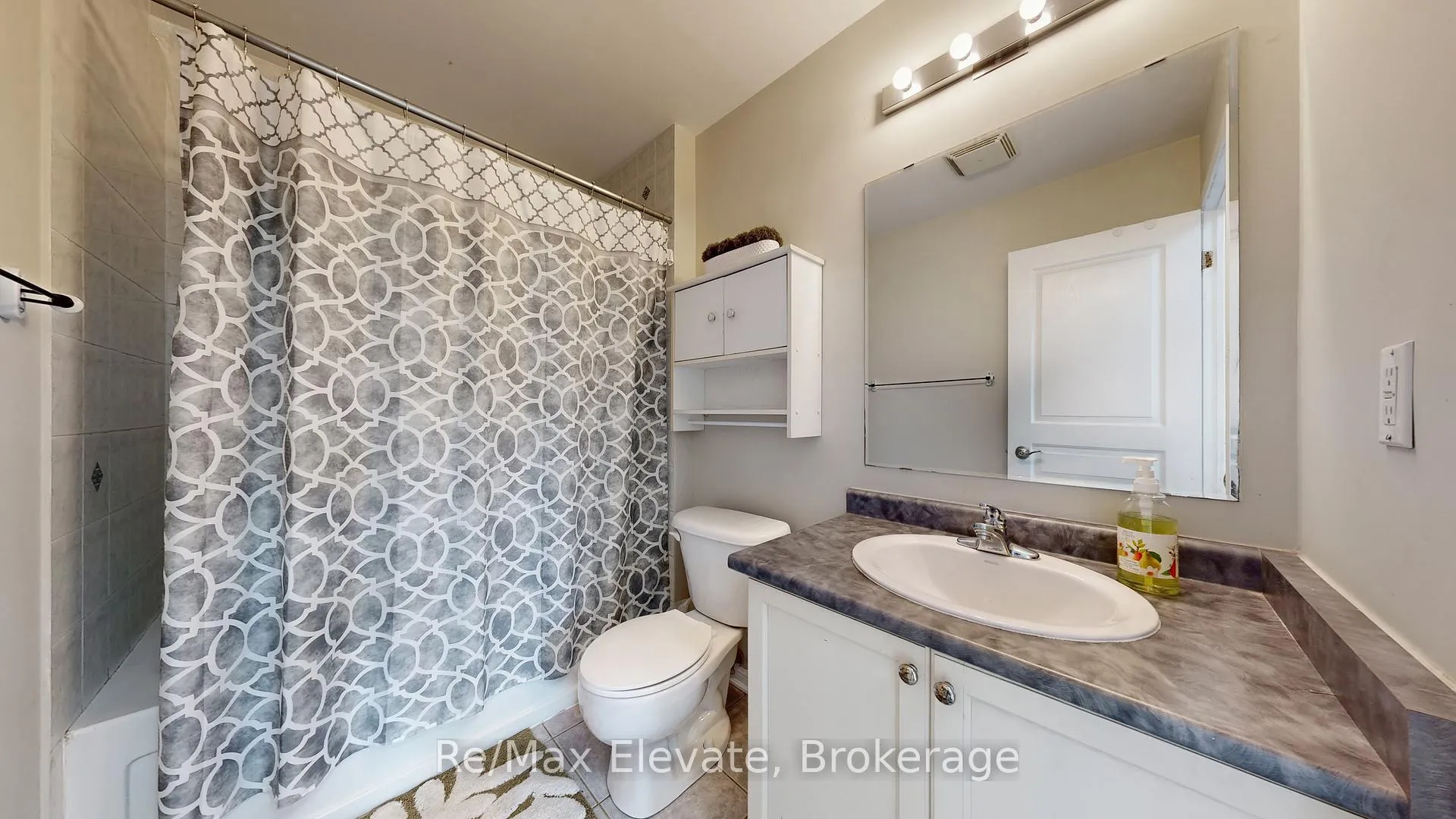 Photo 42 of 44 Callander Crescent, New Tecumseth, Alliston — HOMEH