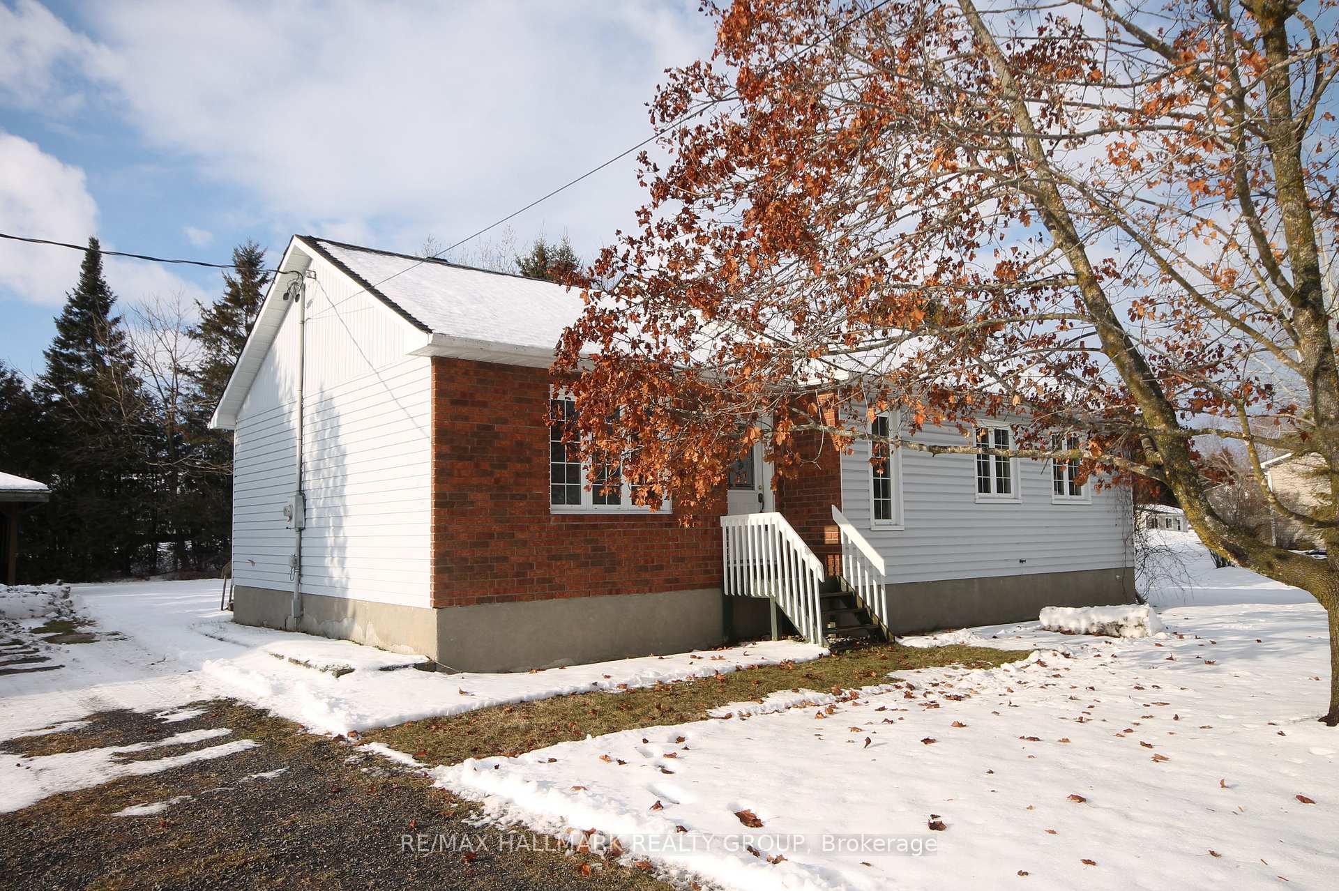 Photo 1 of 30 Alyssa Drive, North Dundas, North Dundas (Winchester) Twp — HOMEH