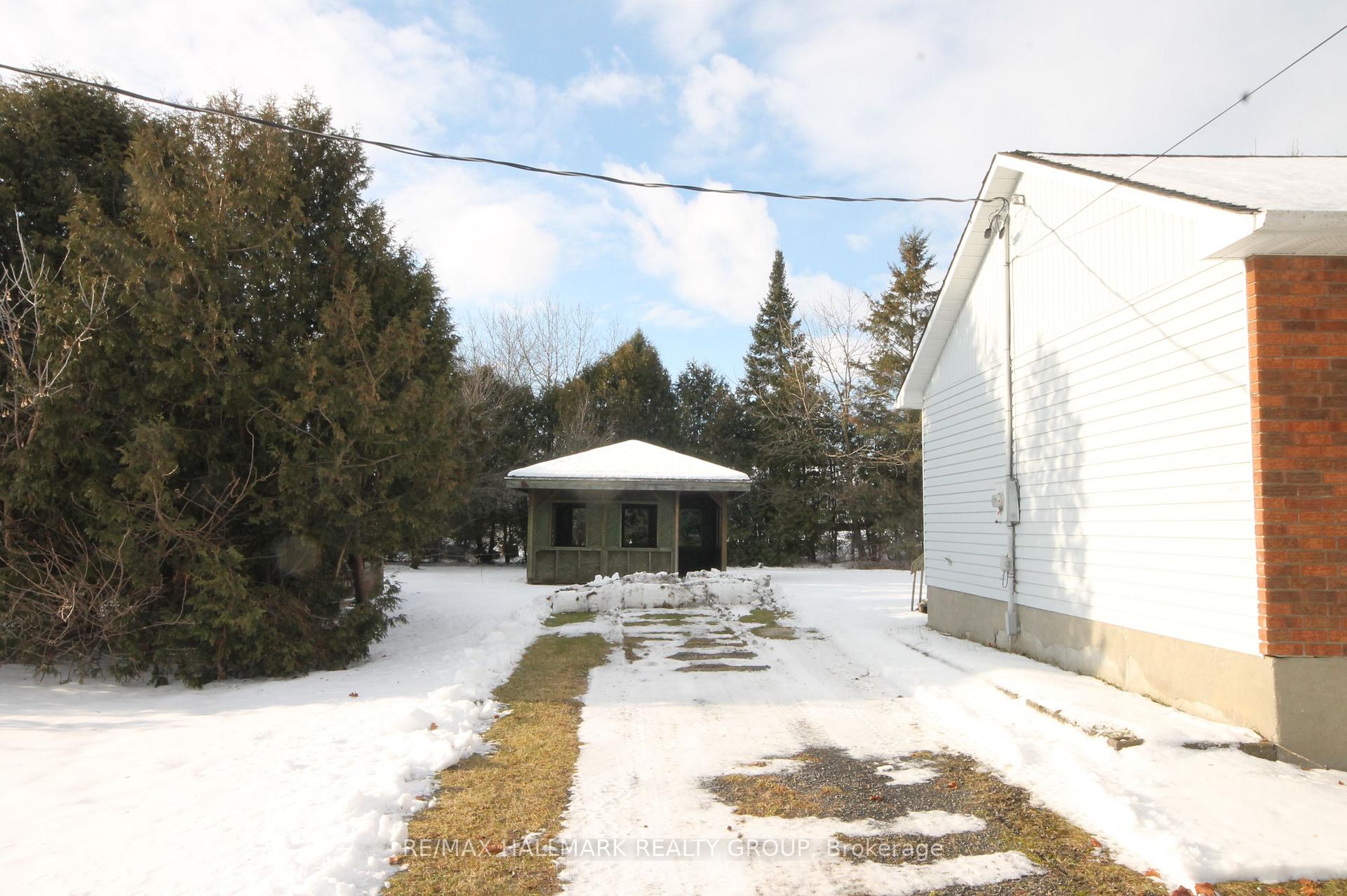 Photo 2 of 30 Alyssa Drive, North Dundas, North Dundas (Winchester) Twp — HOMEH