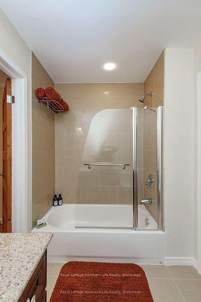 Photo 10 of 131 Peninsula Road, North Bay, Birchaven — HOMEH