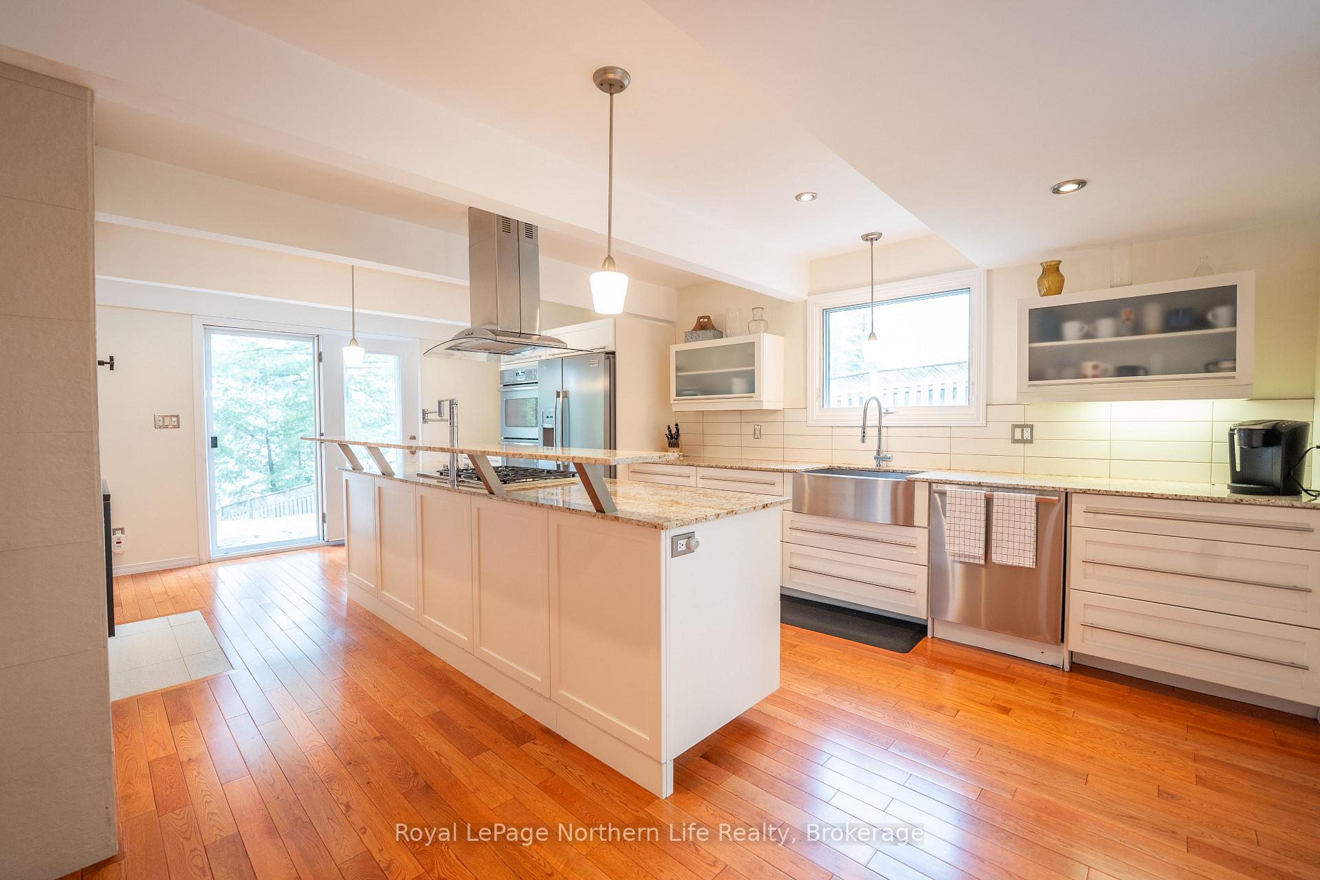 Photo 15 of 131 Peninsula Road, North Bay, Birchaven — HOMEH
