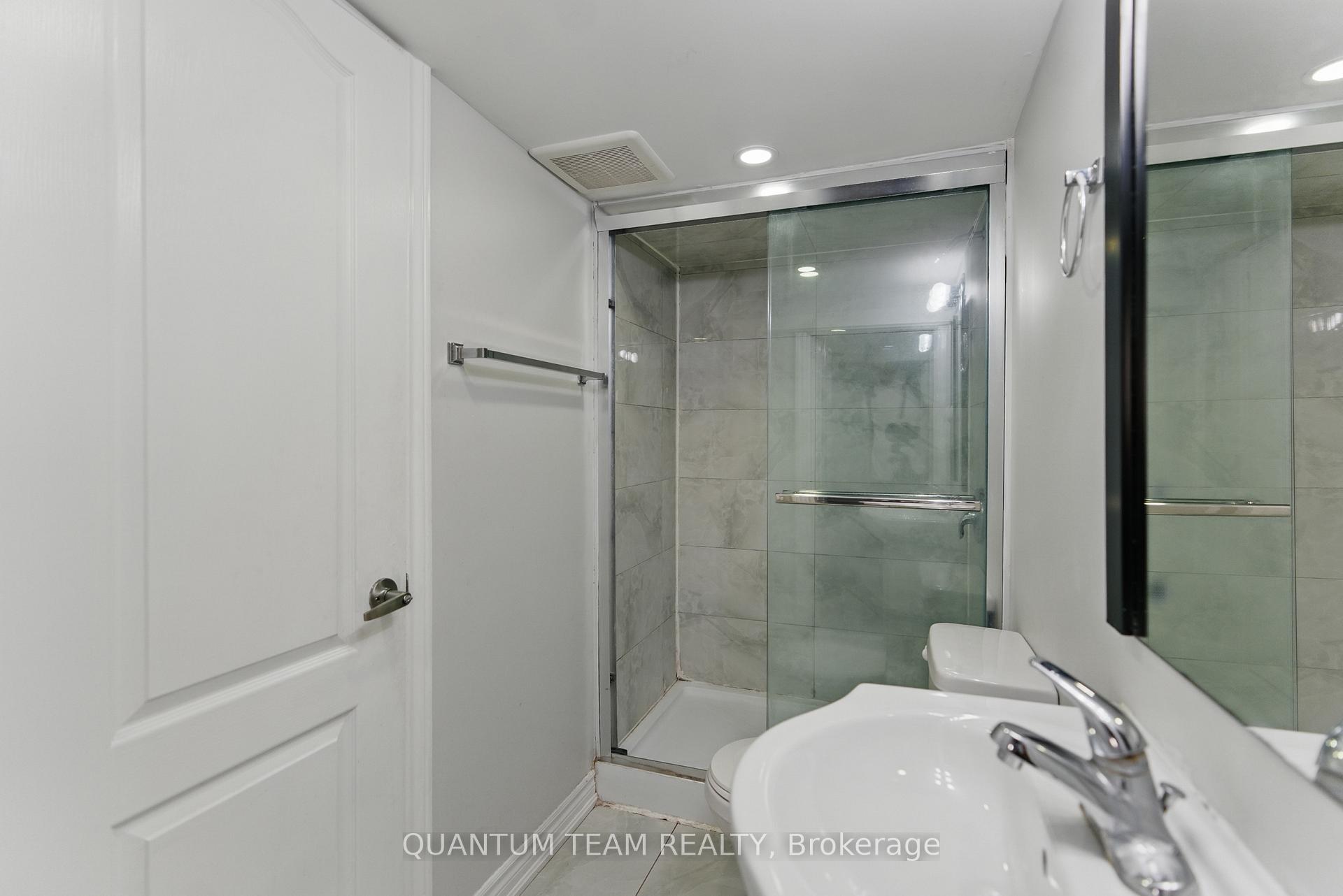 Photo 8 of 6462 Barker Street, Niagara Falls, Dorchester — HOMEH