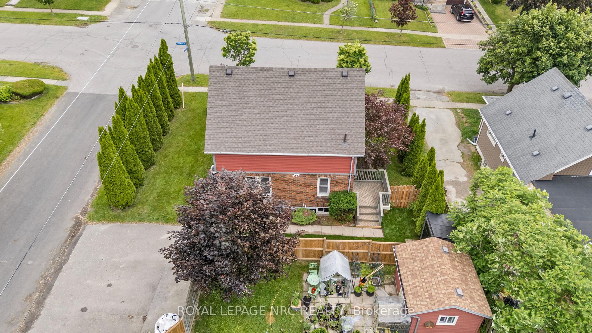 Photo 4 of 6334 Crawford Street, Niagara Falls, Morrison — HOMEH