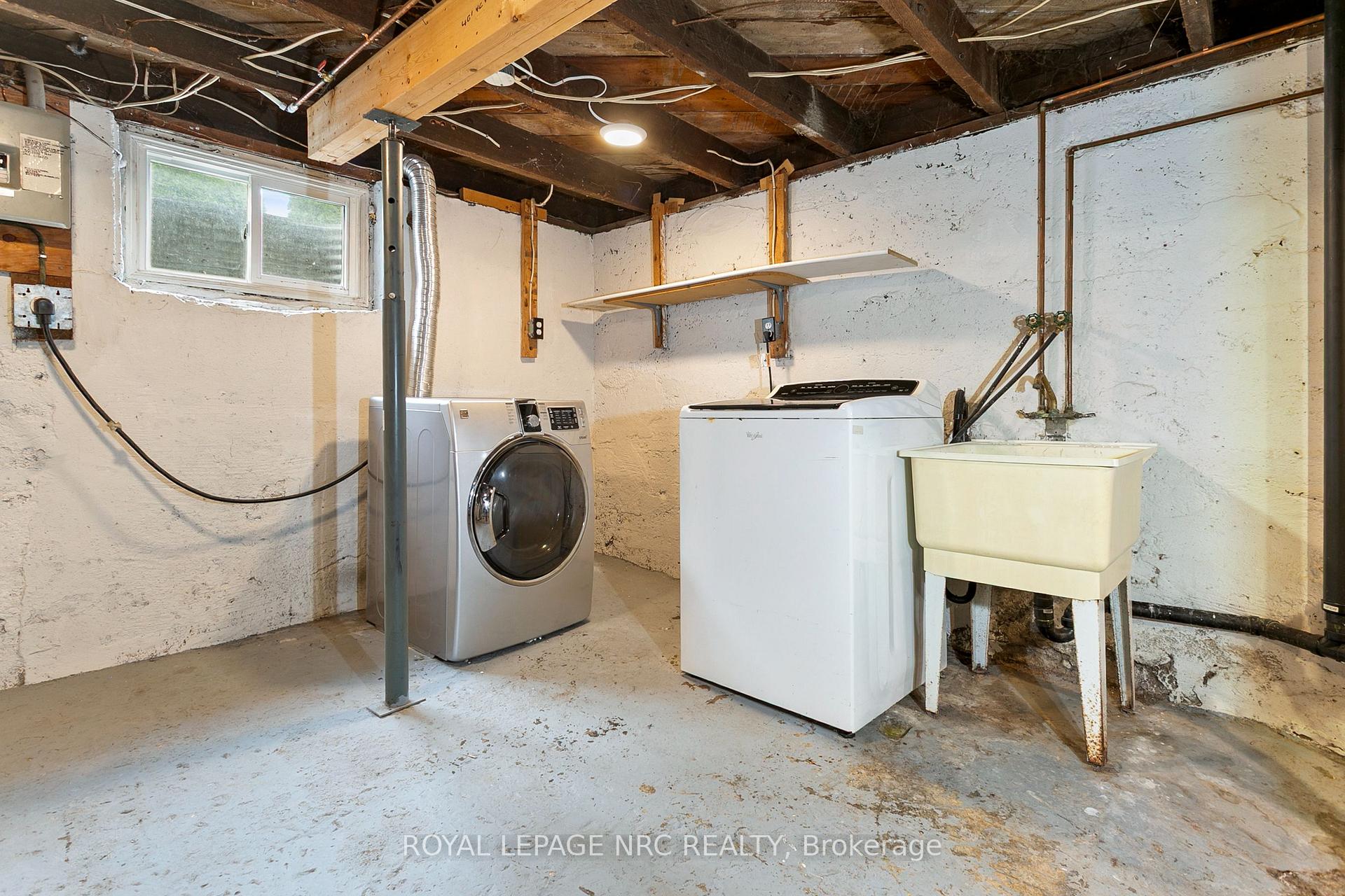 Photo 21 of 6334 Crawford Street, Niagara Falls, Morrison — HOMEH