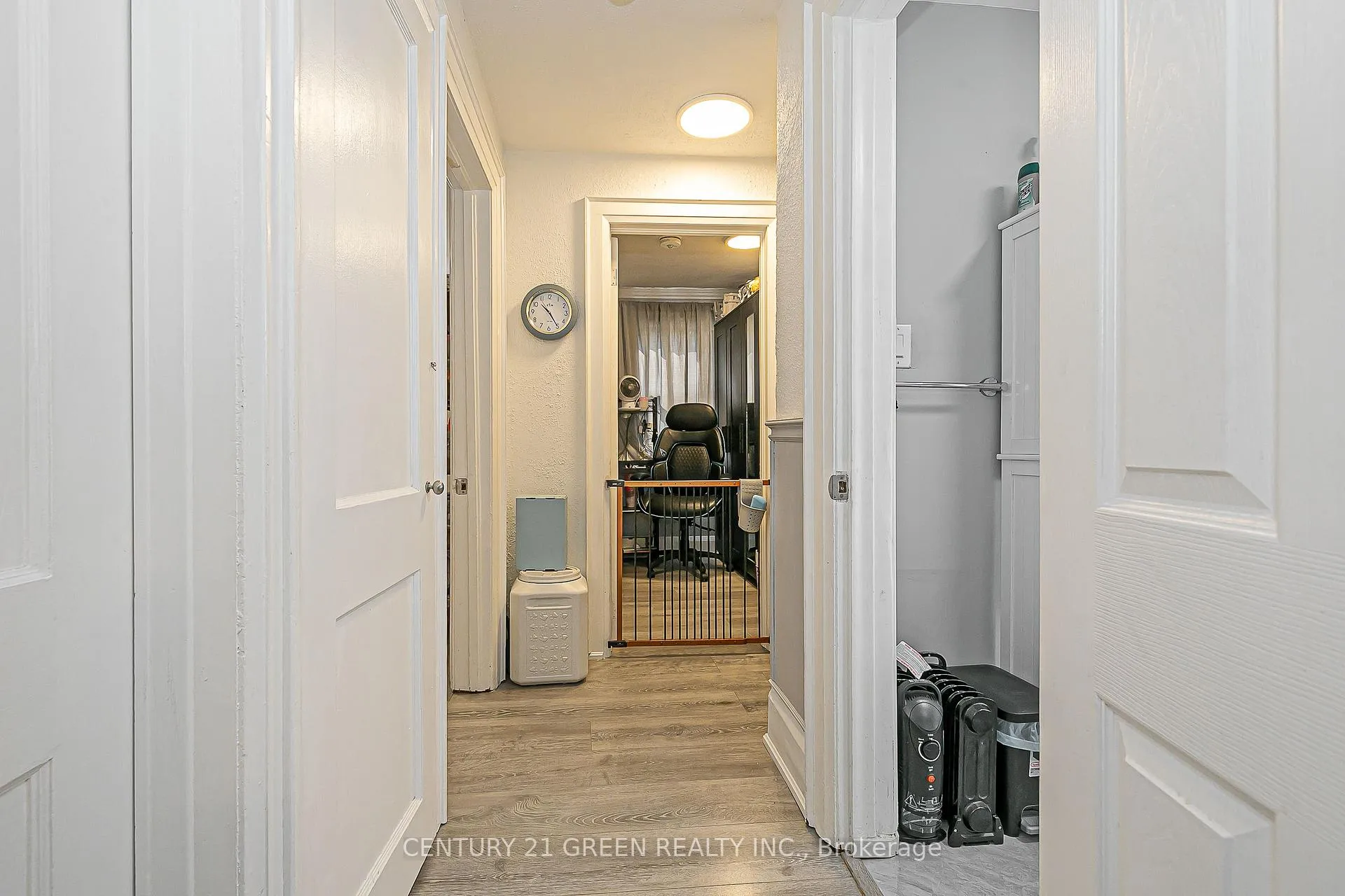 Photo 17 of 58 Gibbons Street, Oshawa, McLaughlin — HOMEH