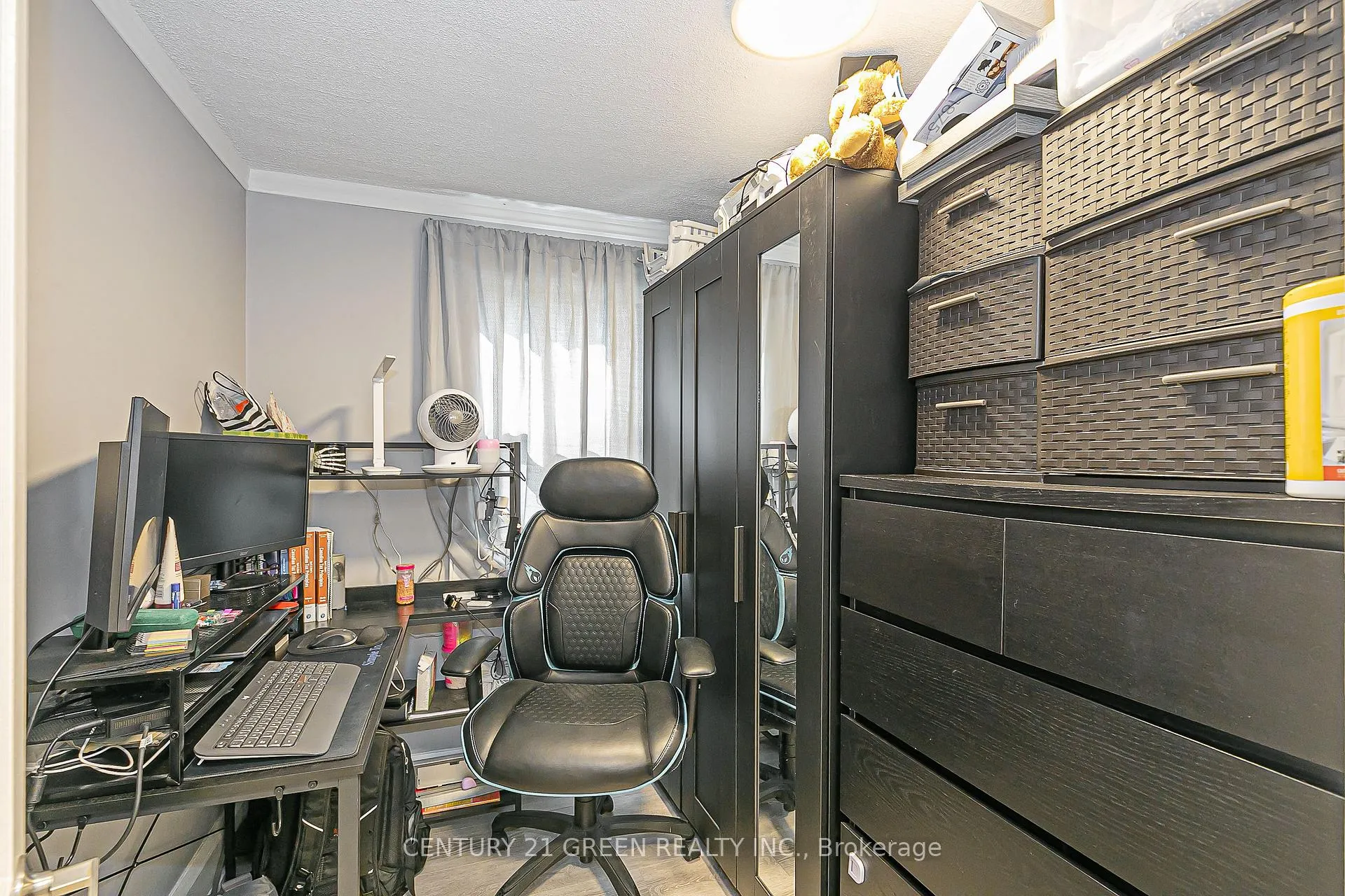 Photo 19 of 58 Gibbons Street, Oshawa, McLaughlin — HOMEH