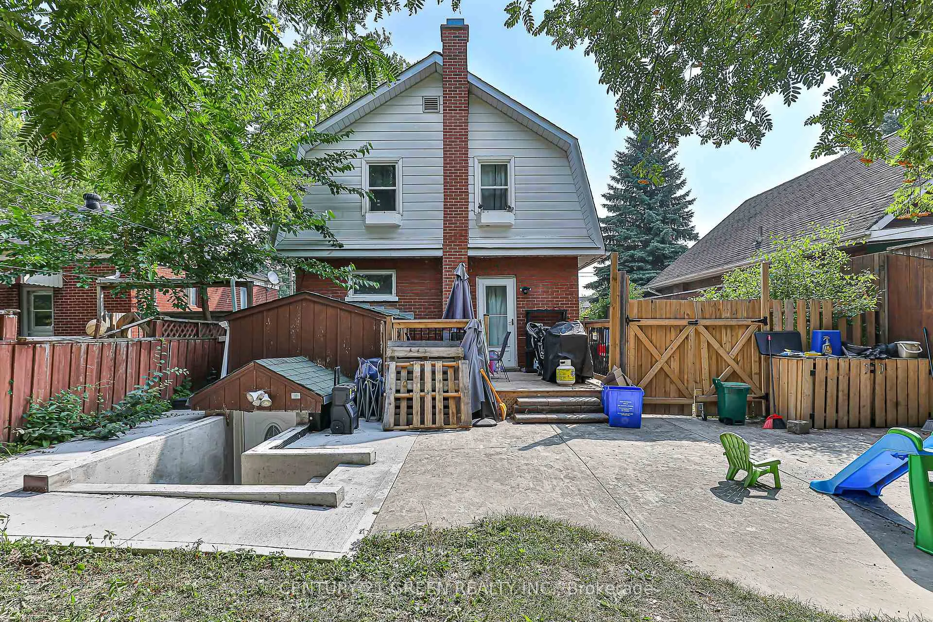 Photo 34 of 58 Gibbons Street, Oshawa, McLaughlin — HOMEH