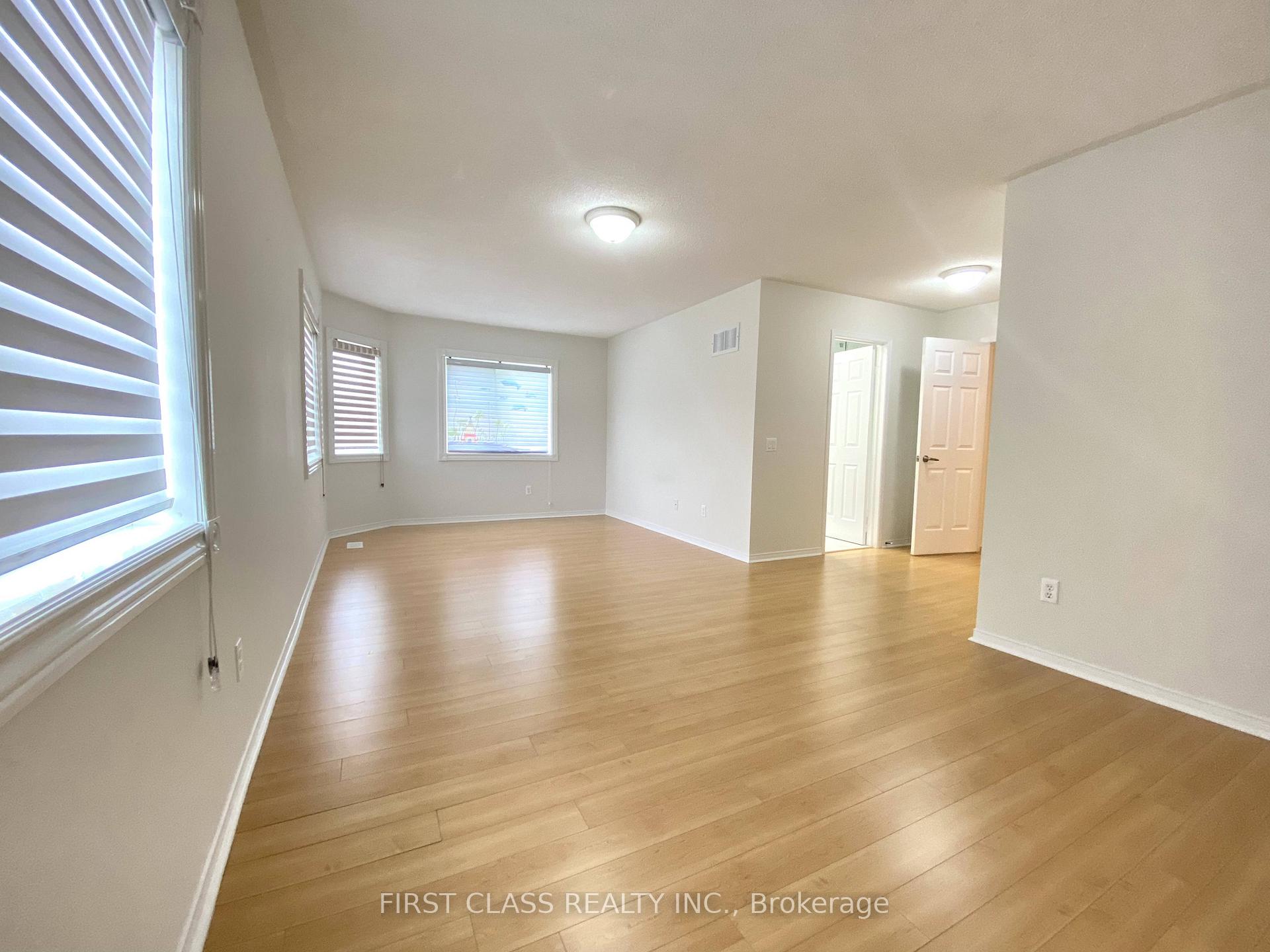 Photo 7 of 108 Snowdon Circle, Markham, Markville — HOMEH