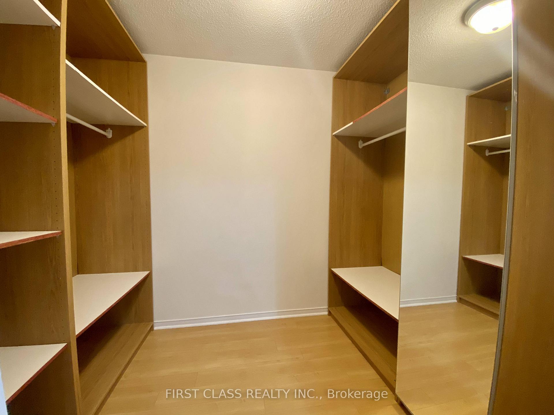 Photo 9 of 108 Snowdon Circle, Markham, Markville — HOMEH