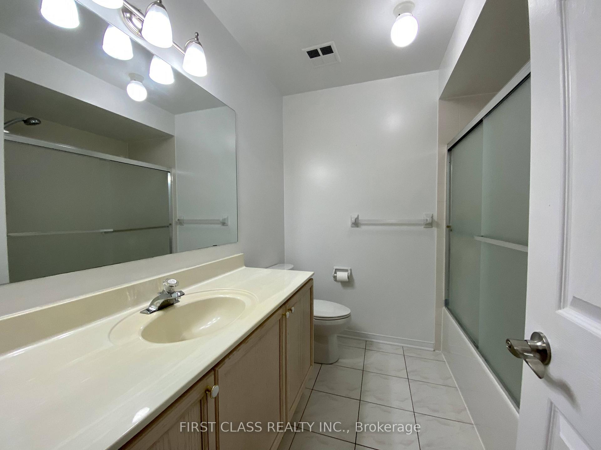 Photo 14 of 108 Snowdon Circle, Markham, Markville — HOMEH