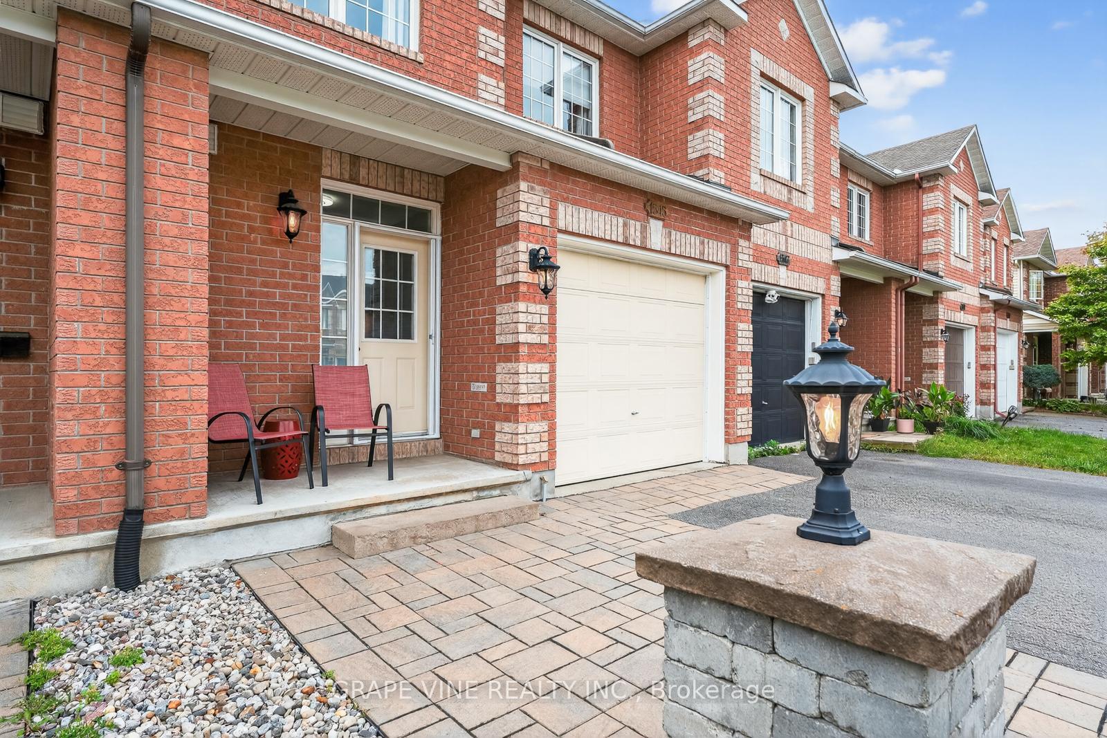 Photo 2 of 1545 Demeter Street, Ottawa, Fallingbrook/Gardenway South — HOMEH