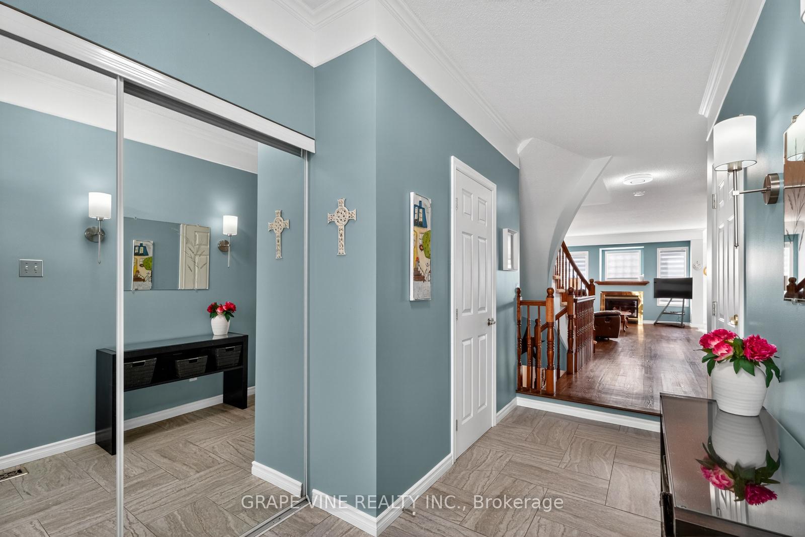 Photo 8 of 1545 Demeter Street, Ottawa, Fallingbrook/Gardenway South — HOMEH