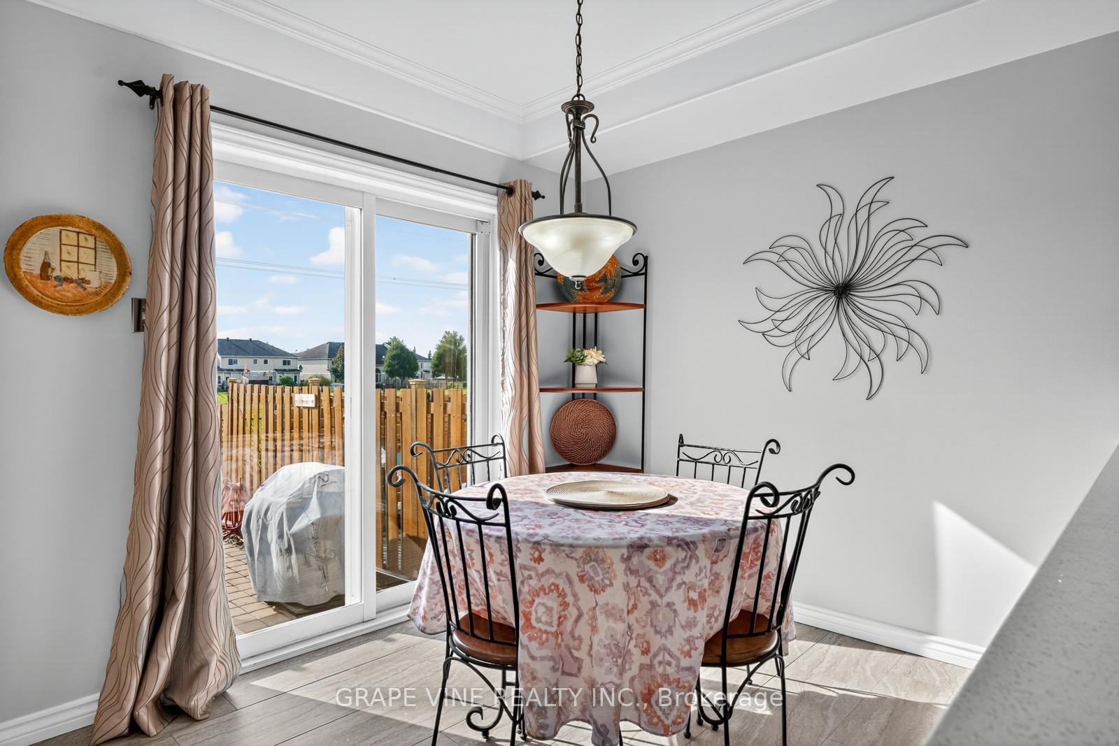 Photo 17 of 1545 Demeter Street, Ottawa, Fallingbrook/Gardenway South — HOMEH