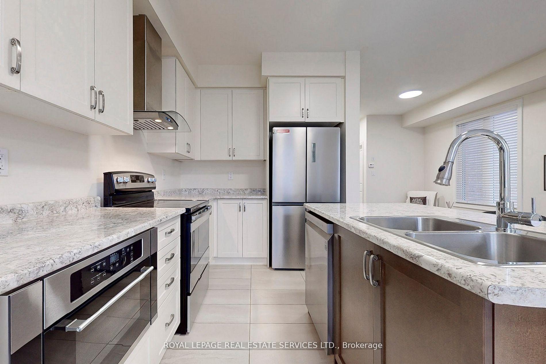 Photo 10 of 9498 Tallgrass Avenue, Niagara Falls, Lyons Creek — HOMEH