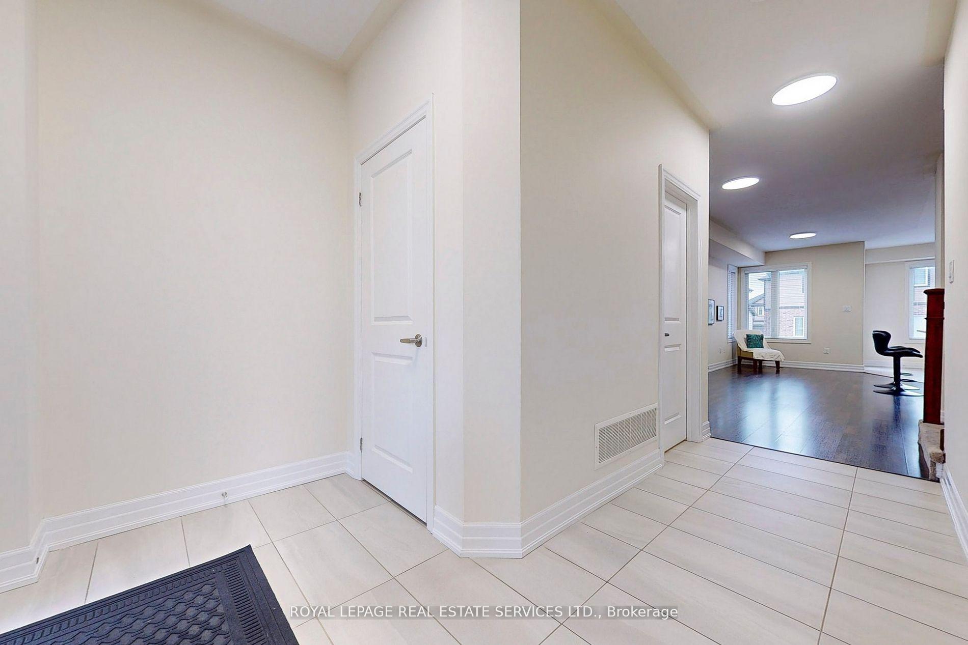 Photo 17 of 9498 Tallgrass Avenue, Niagara Falls, Lyons Creek — HOMEH