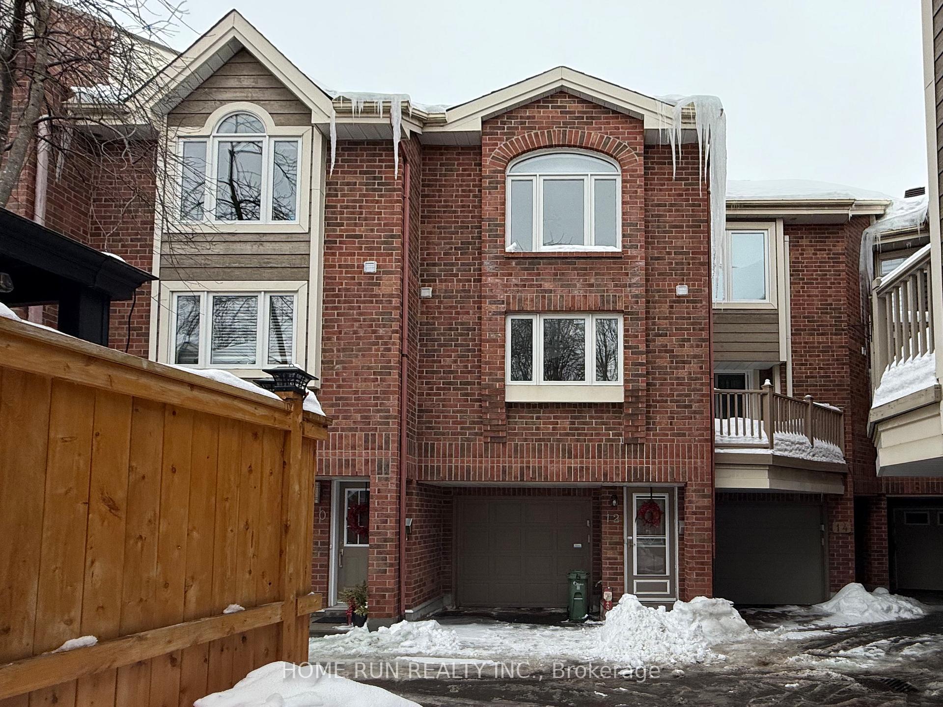 Photo 1 of 12 Cornerstone private, Ottawa, Ottawa Centre/Golden Triangle — HOMEH