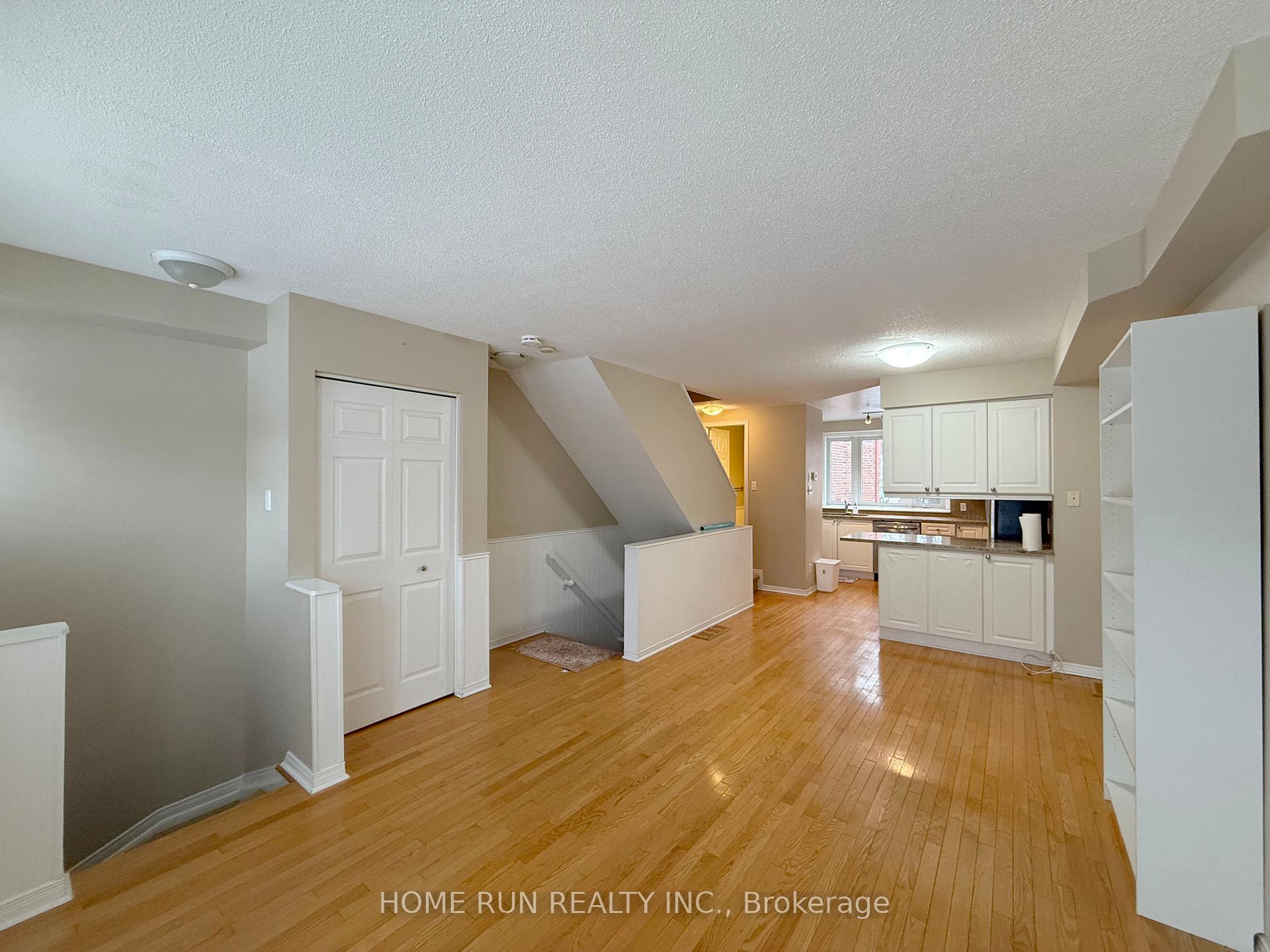 Photo 4 of 12 Cornerstone private, Ottawa, Ottawa Centre/Golden Triangle — HOMEH