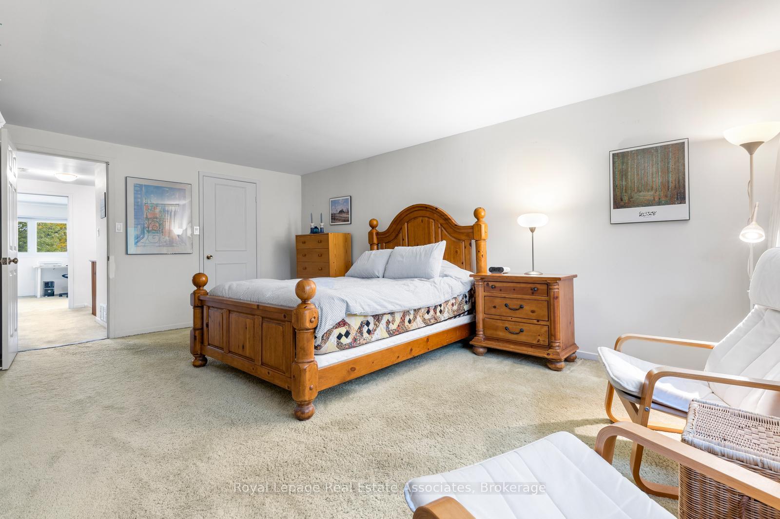 Photo 20 of 4265 Thom Gardens, Mississauga, Erin Mills — HOMEH