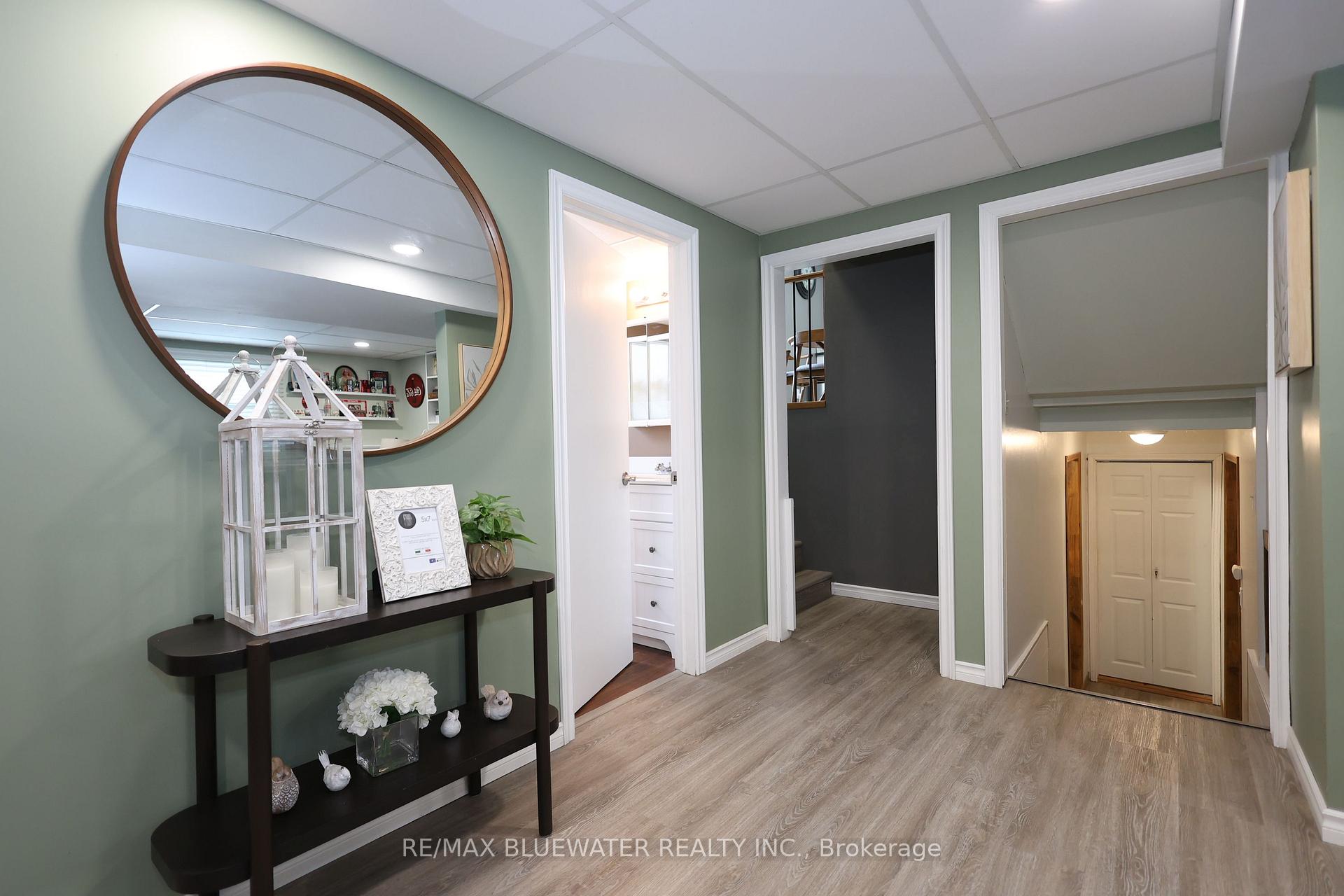 Photo 29 of 258 Victoria Street, North Middlesex, Parkhill — HOMEH
