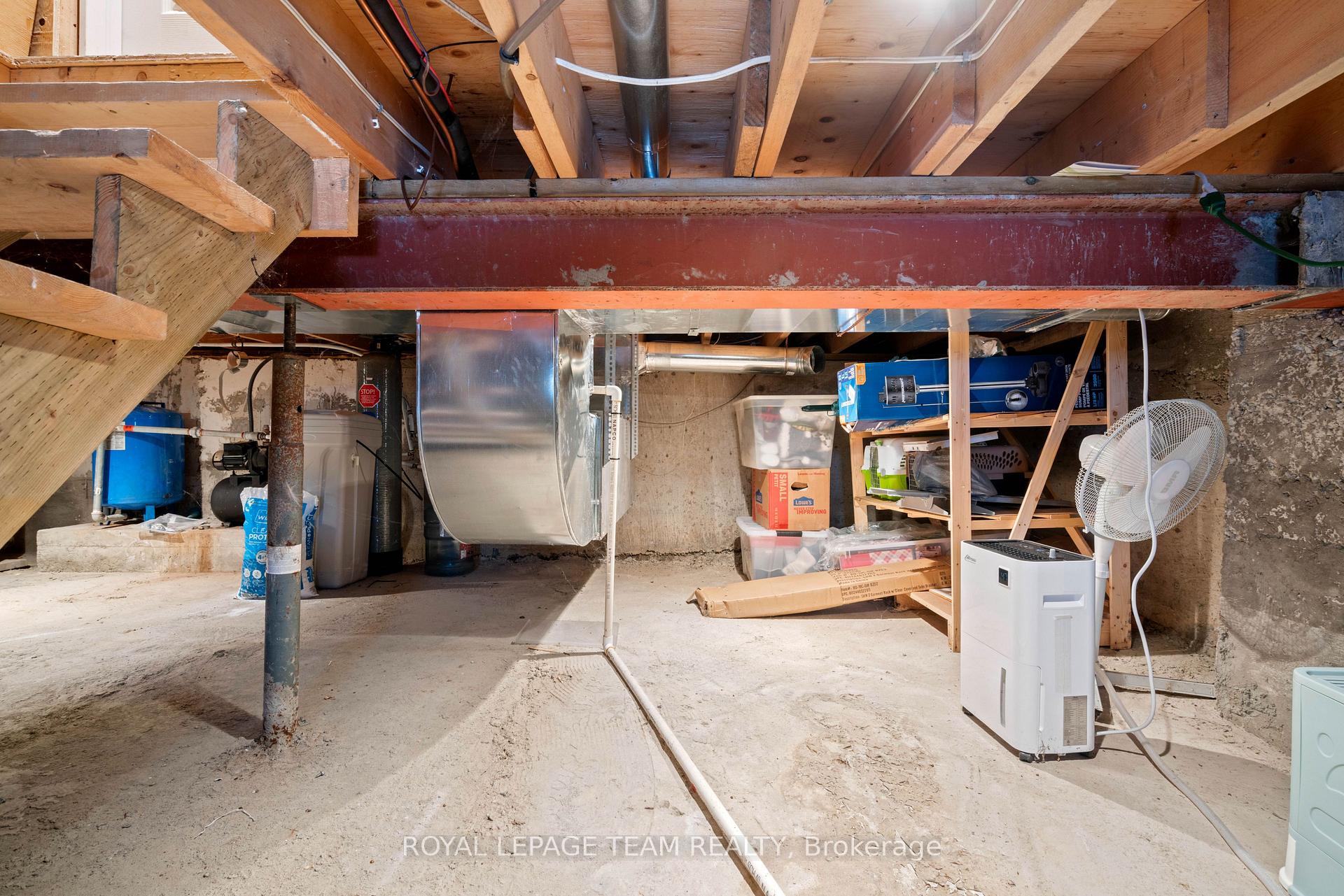 Photo 32 of 10631 Main Street, North Dundas, North Dundas (Mountain) Twp — HOMEH
