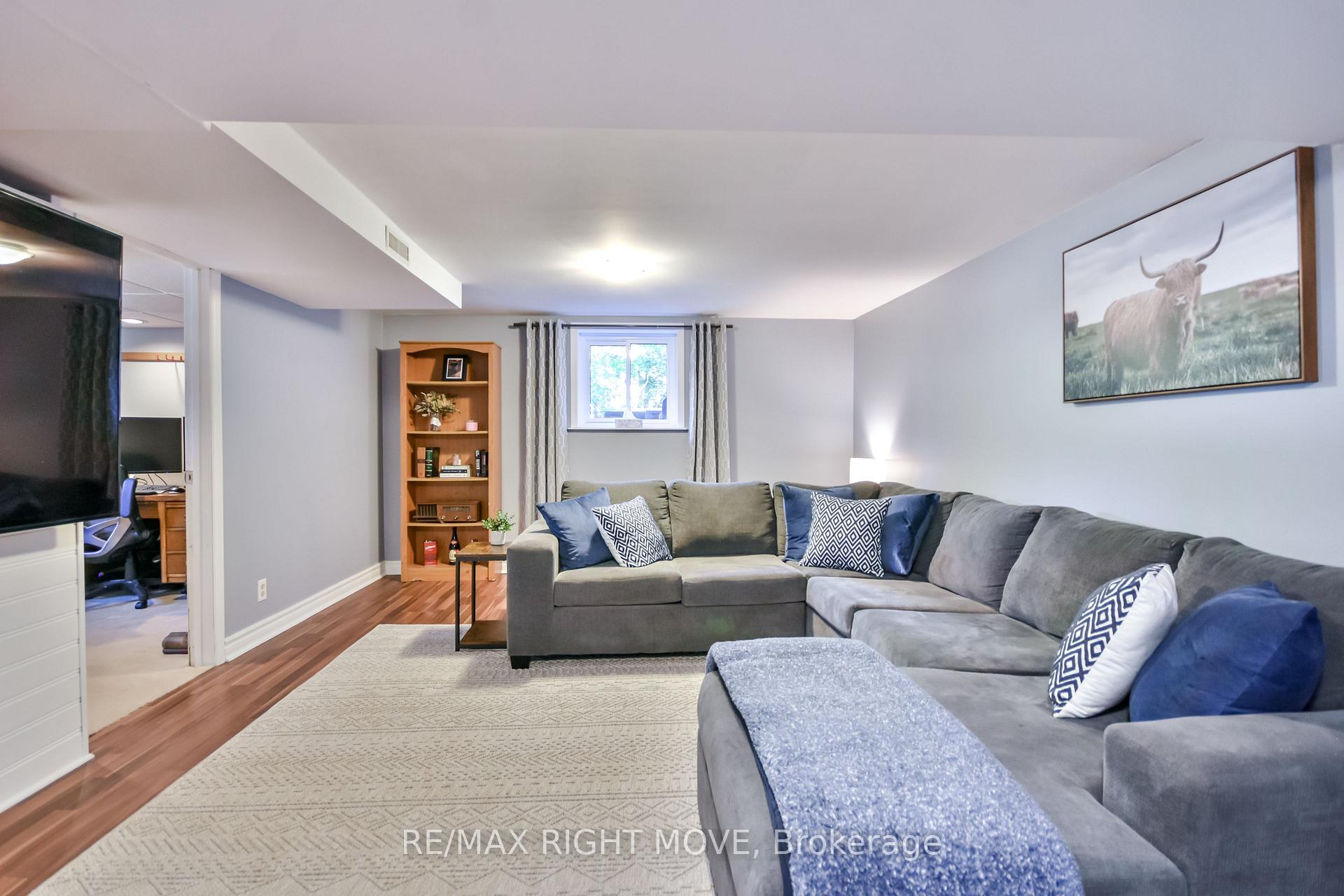 Photo 17 of 369 Homewood Avenue, Orillia — HOMEH