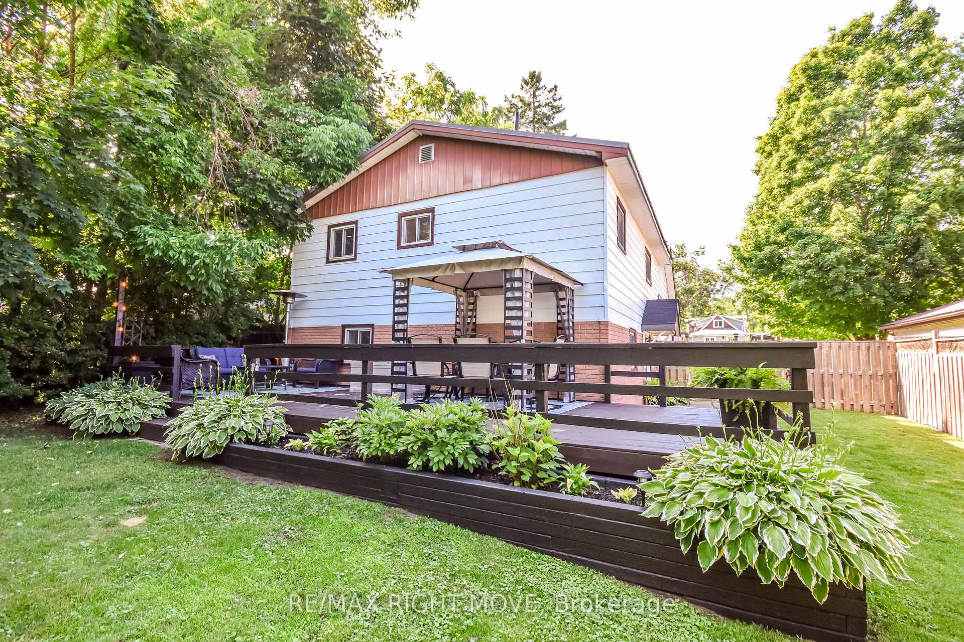 Photo 40 of 369 Homewood Avenue, Orillia — HOMEH