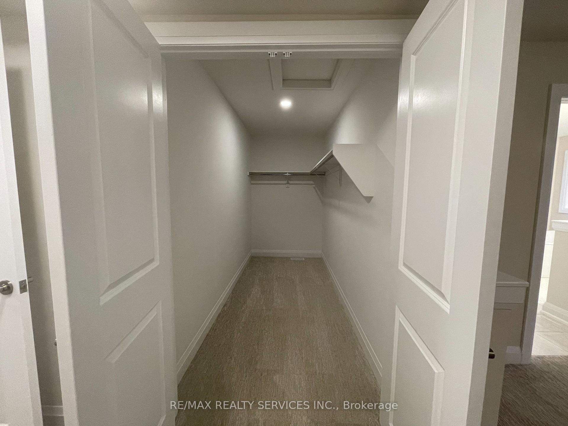 Photo 15 of 31 Samuel Avenue, Pelham, Fonthill — HOMEH