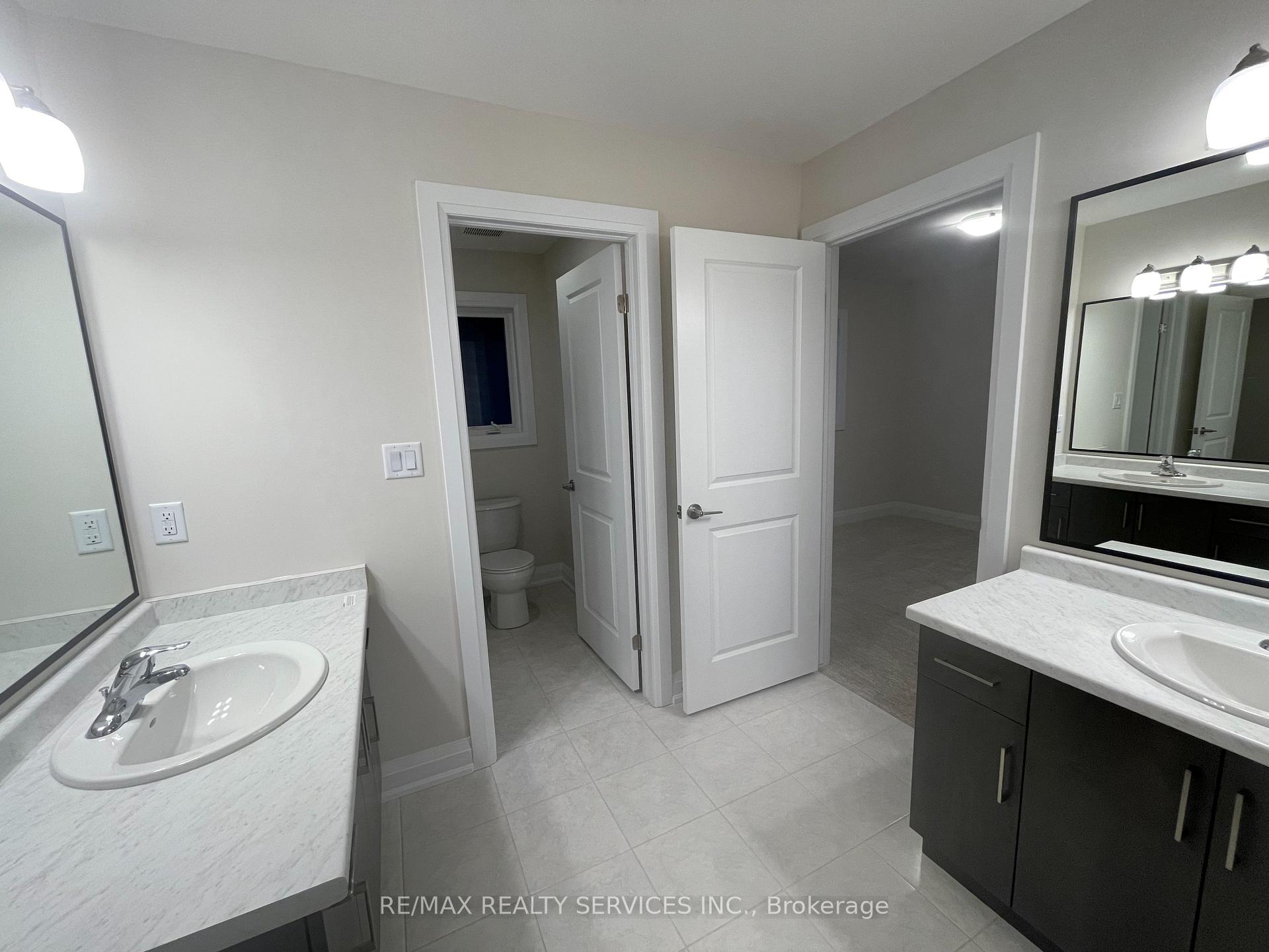 Photo 23 of 31 Samuel Avenue, Pelham, Fonthill — HOMEH