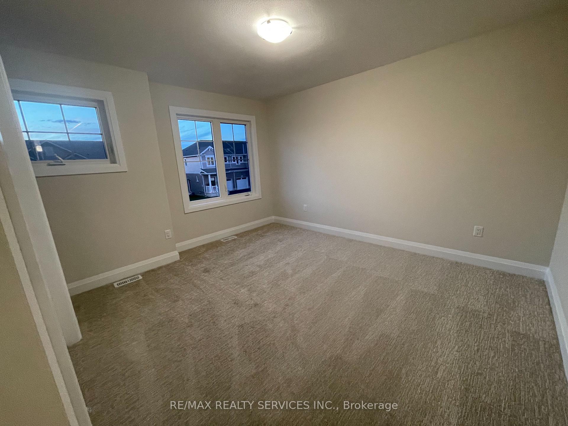 Photo 27 of 31 Samuel Avenue, Pelham, Fonthill — HOMEH