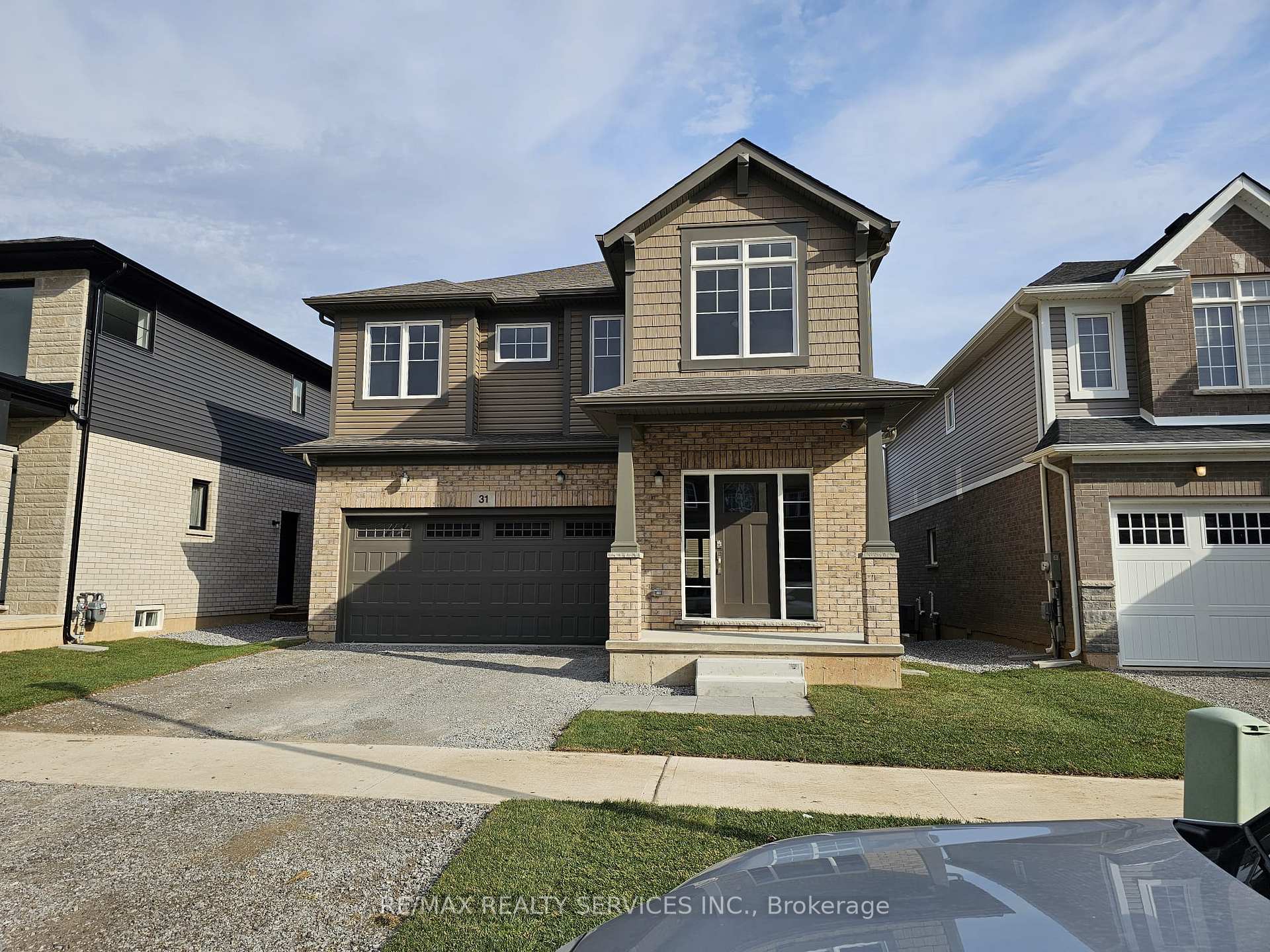 Photo 31 of 31 Samuel Avenue, Pelham, Fonthill — HOMEH