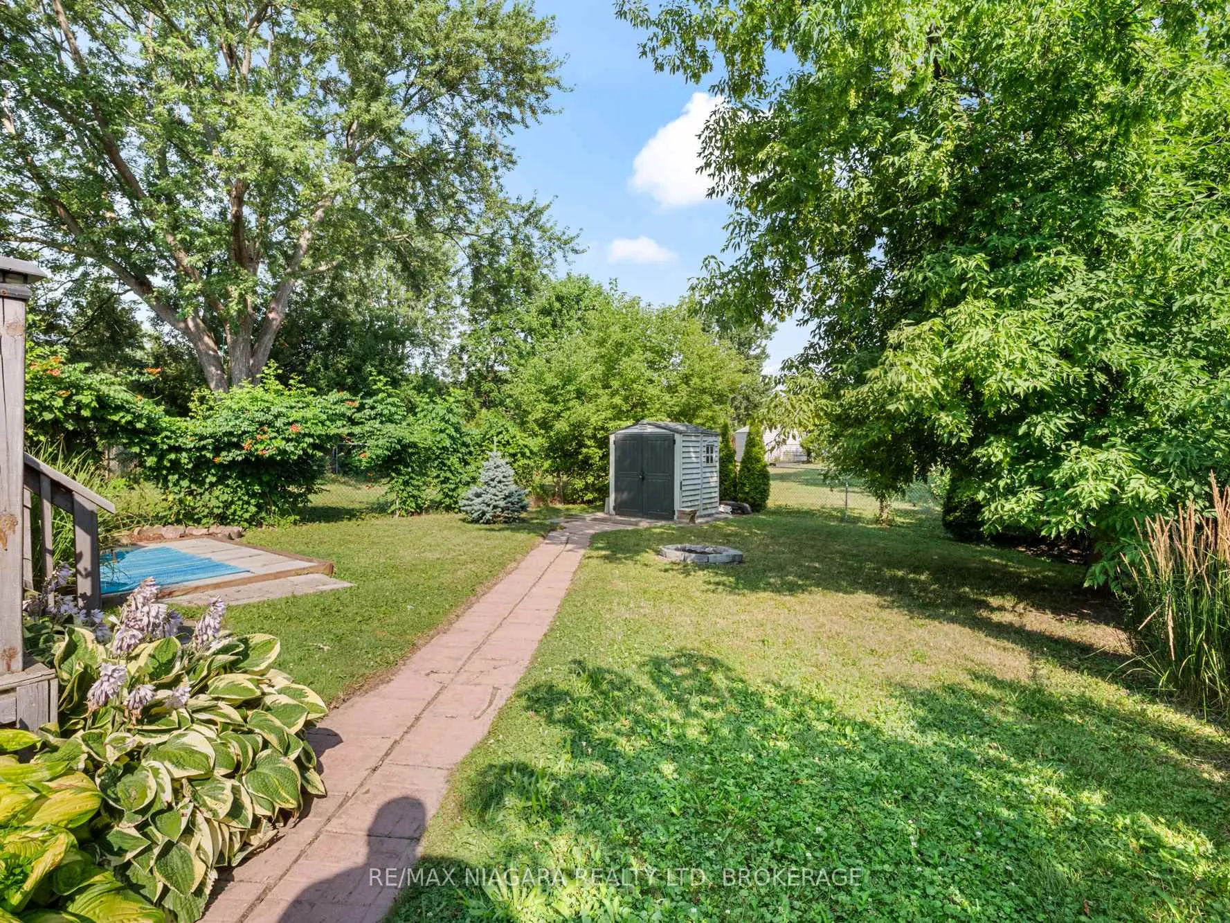 Photo 27 of 8071 Paddock Trail Drive, Niagara Falls, Ascot — HOMEH