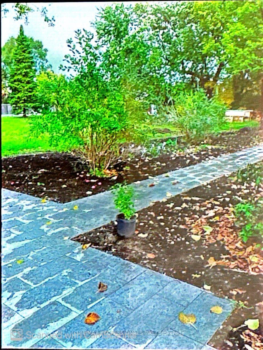 Photo 25 of 1343 Alexandra Avenue, Mississauga, Lakeview — HOMEH