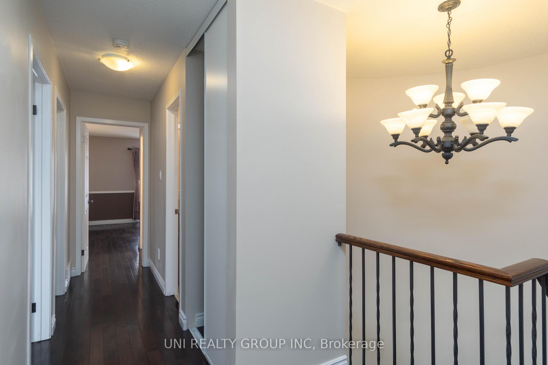 Photo 30 of 2067 Legrand Crescent, Ottawa, Queenswood Heights South — HOMEH
