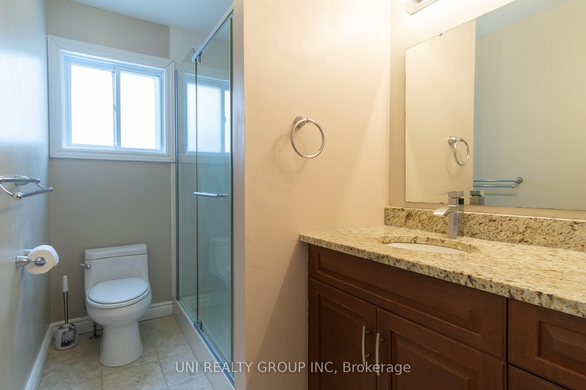 Photo 43 of 2067 Legrand Crescent, Ottawa, Queenswood Heights South — HOMEH
