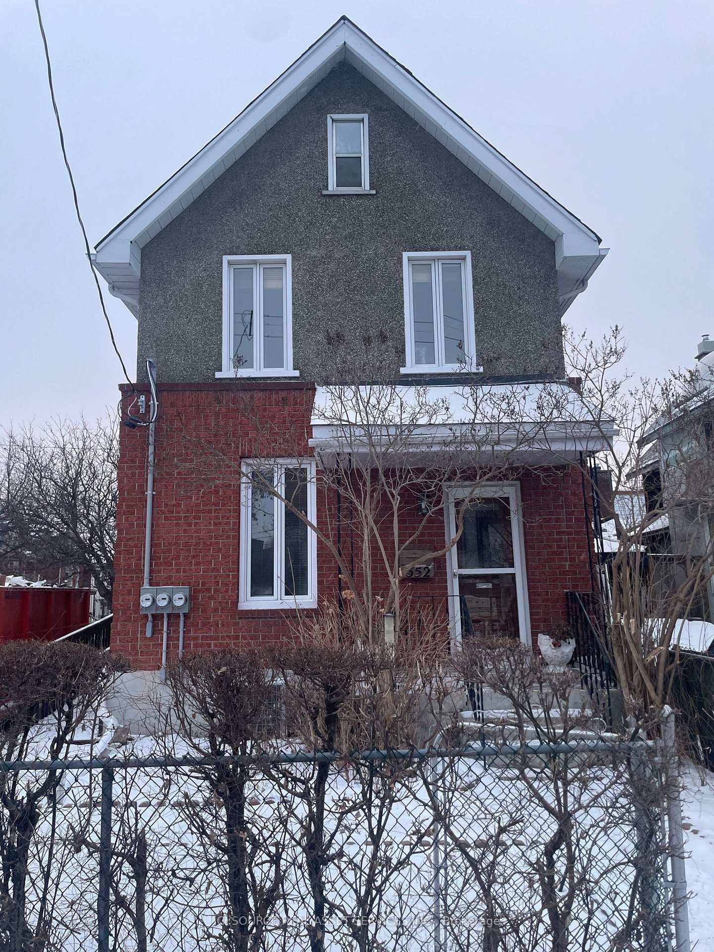 Photo 1 of Unit Upper, 552 Bay Street, Ottawa, Ottawa Centre — HOMEH