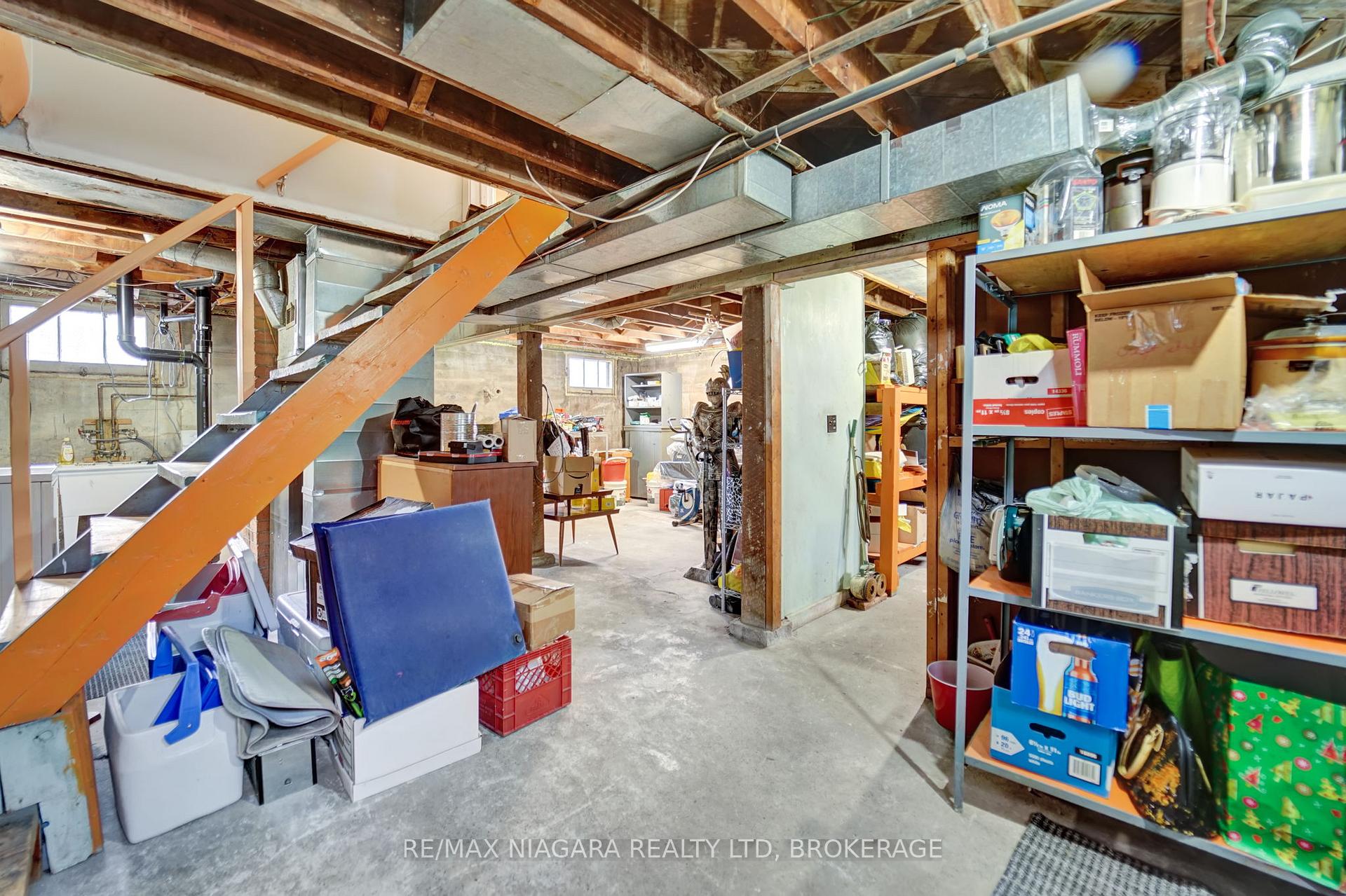 Photo 23 of 5428 Inglis Drive, Niagara Falls, Cherrywood — HOMEH