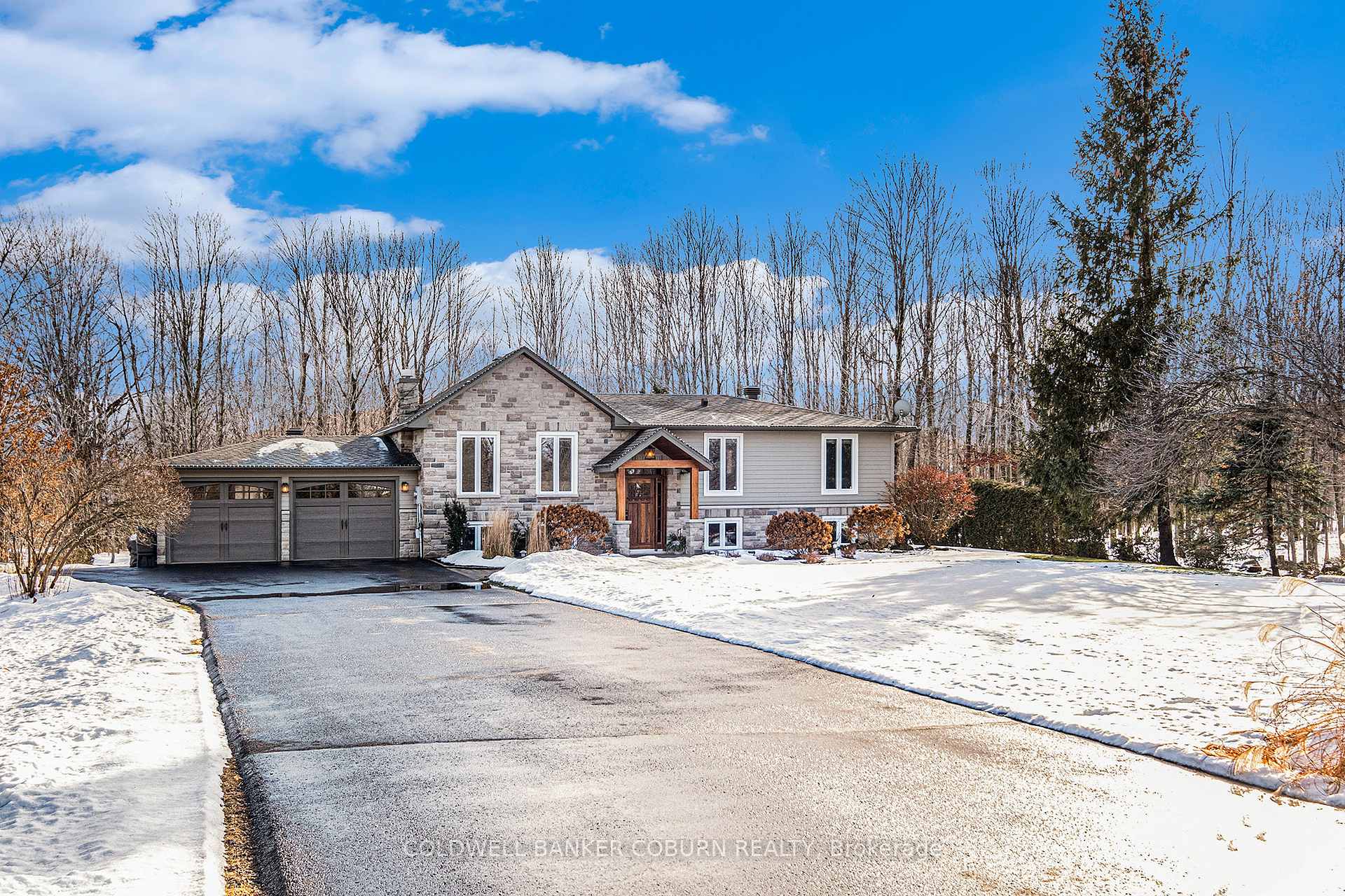 Photo 1 of 12390 Ormond Road, North Dundas, North Dundas (Winchester) Twp — HOMEH