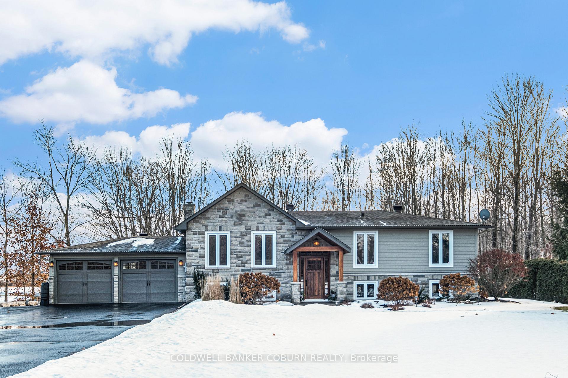 Photo 2 of 12390 Ormond Road, North Dundas, North Dundas (Winchester) Twp — HOMEH