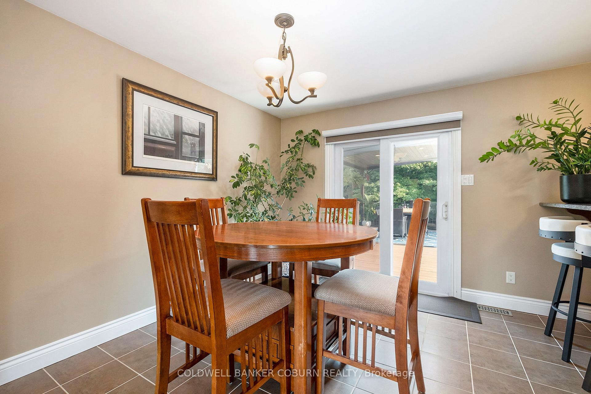 Photo 12 of 12390 Ormond Road, North Dundas, North Dundas (Winchester) Twp — HOMEH