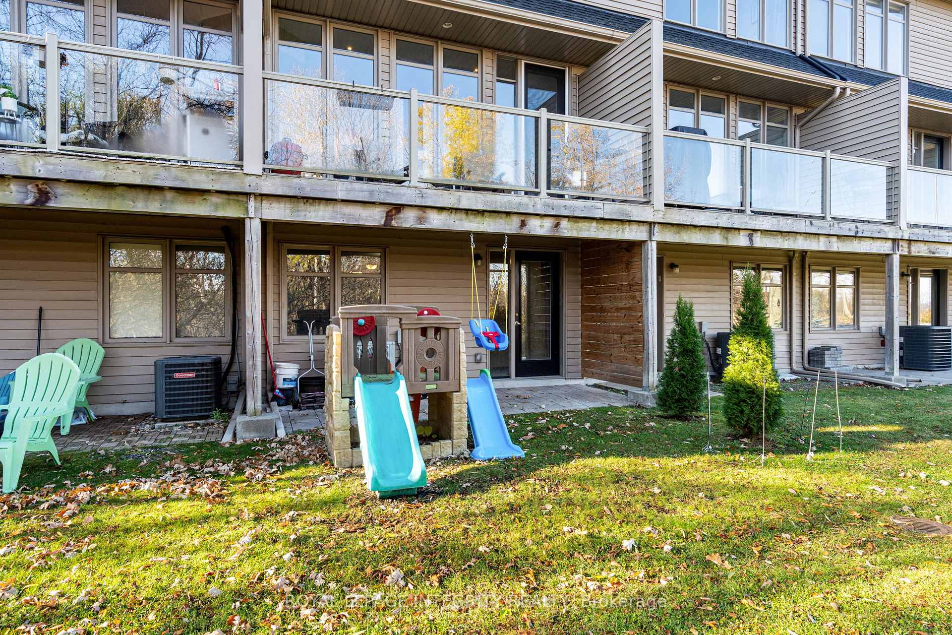 Photo 37 of 17 Aveia Private, Ottawa, Springridge/East Village — HOMEH