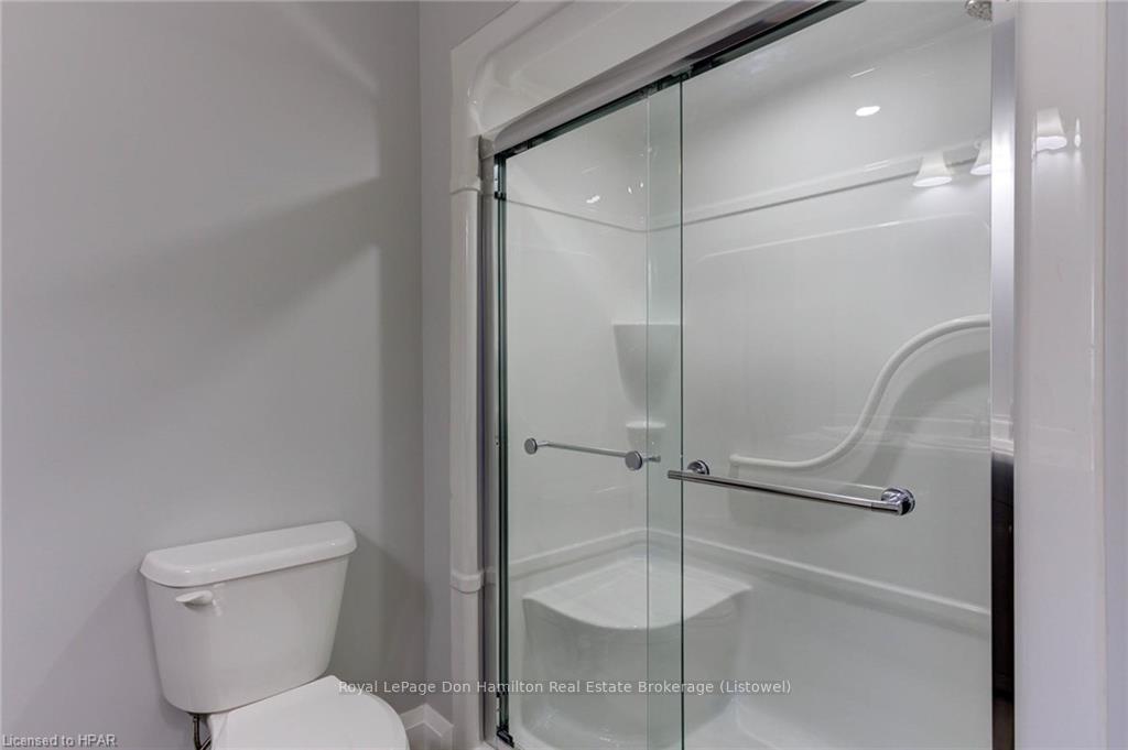 Photo 19 of 276 Queen Street S, North Perth, Elma — HOMEH