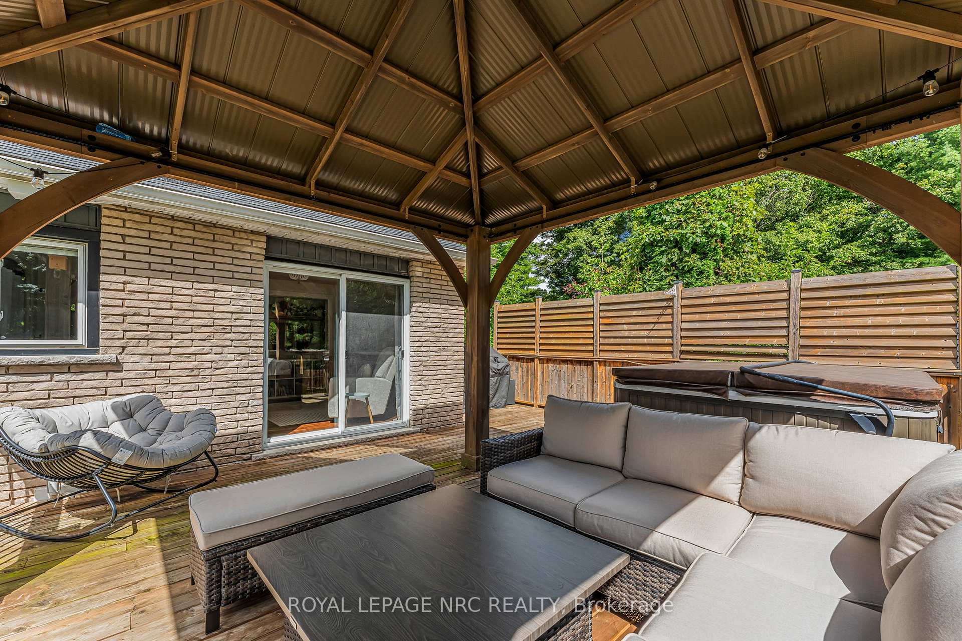 Photo 40 of 146 Merritt Road, Pelham, Fonthill — HOMEH