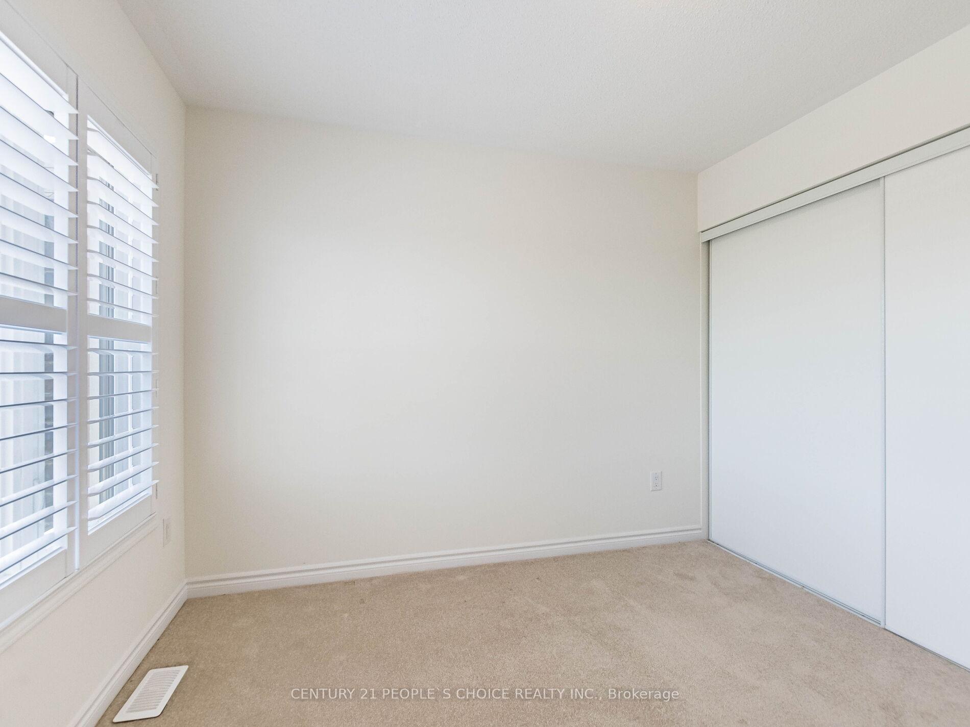 Photo 31 of 1404 Sycamore Gardens, Milton, Cobban — HOMEH